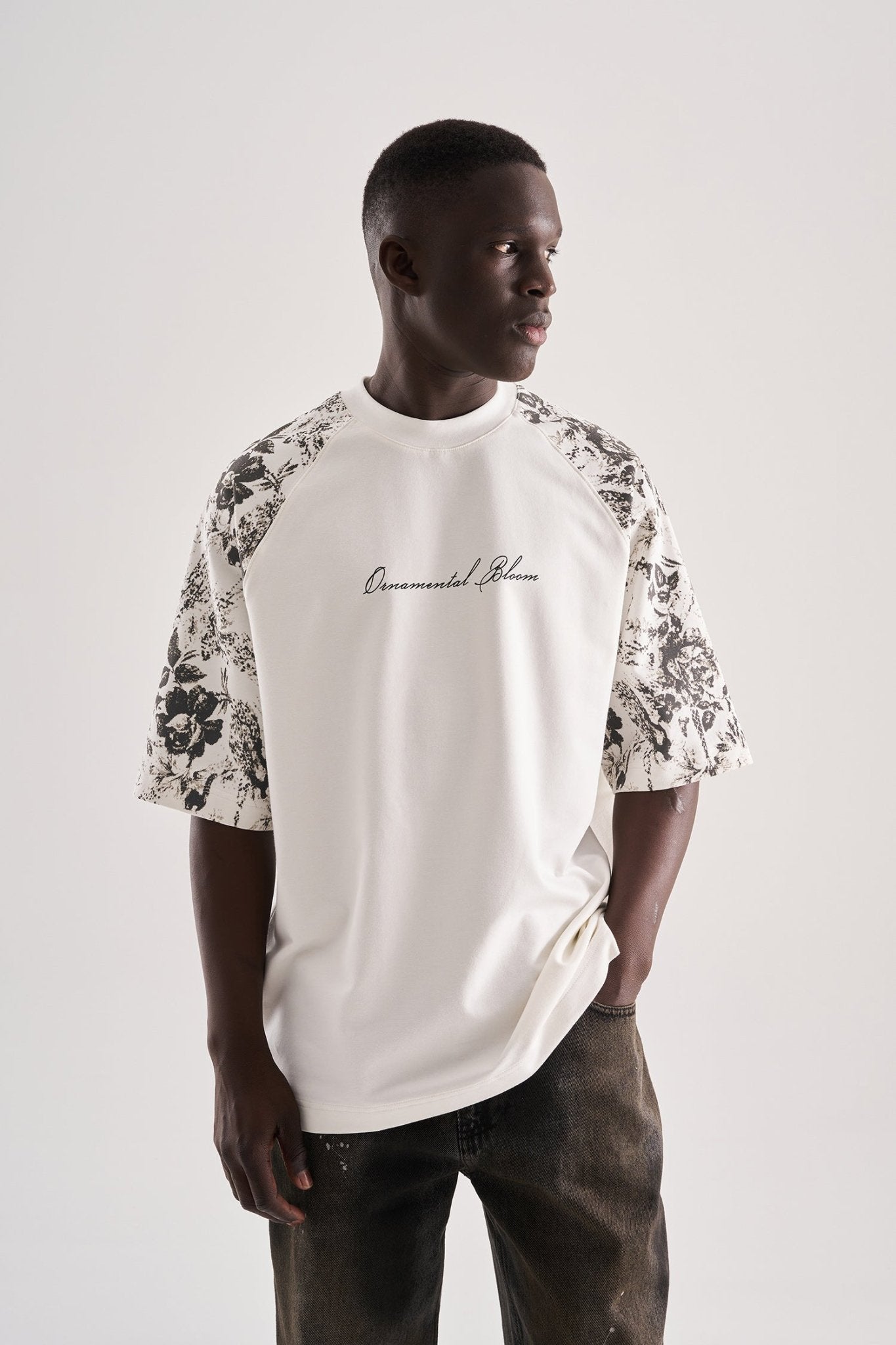 Erkek Flower Printed Oversize Tişört Ekru