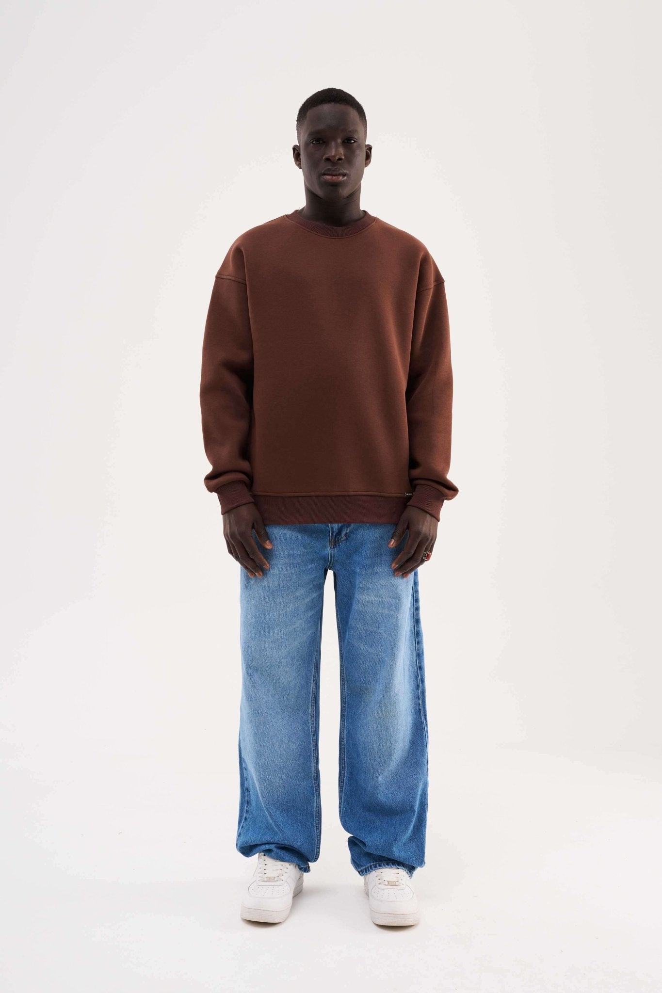 Erkek Basic Bisiklet Yaka Oversize Sweatshirt Koyu Kahverengi
