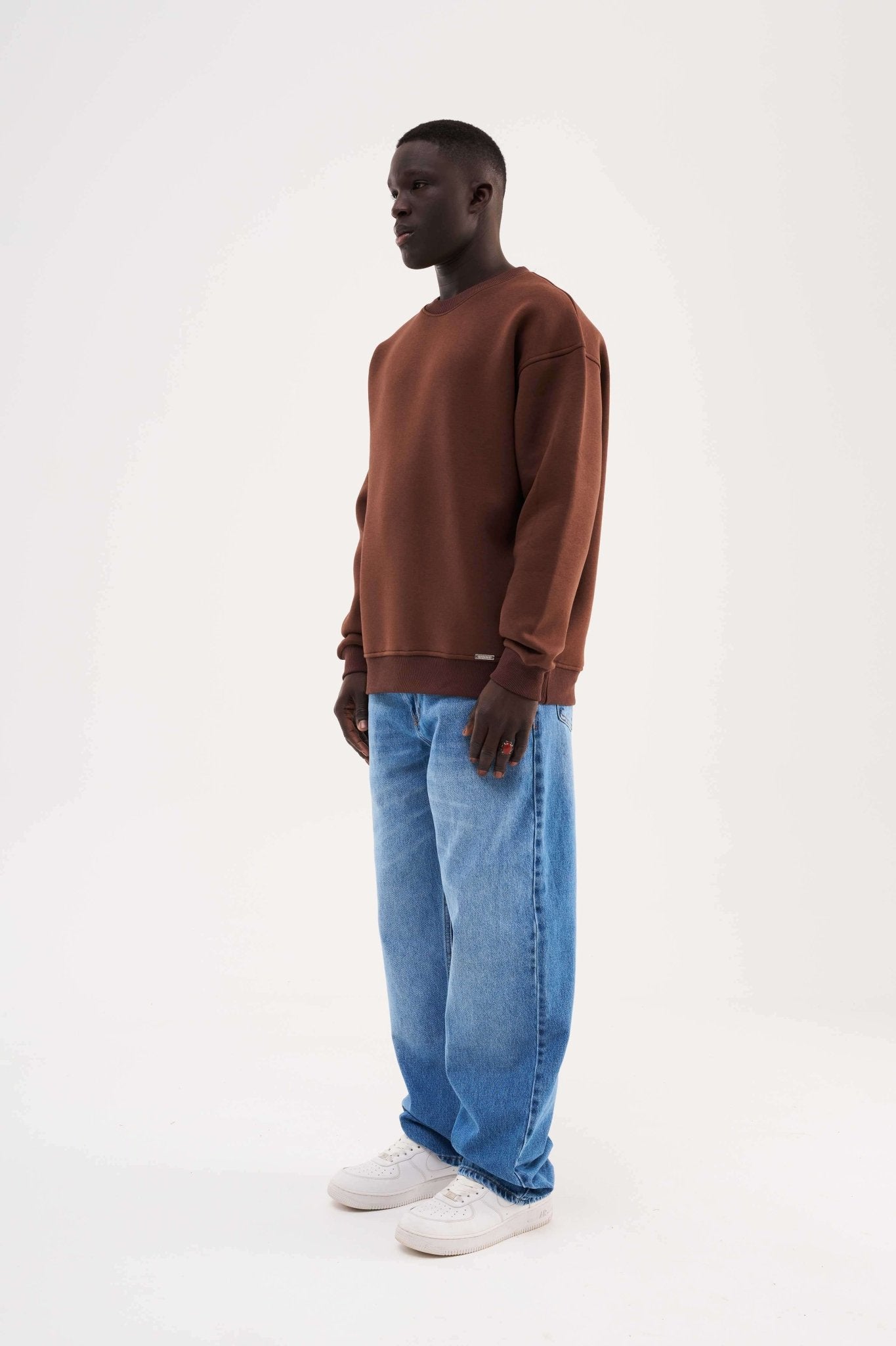 Erkek Basic Bisiklet Yaka Oversize Sweatshirt Koyu Kahverengi