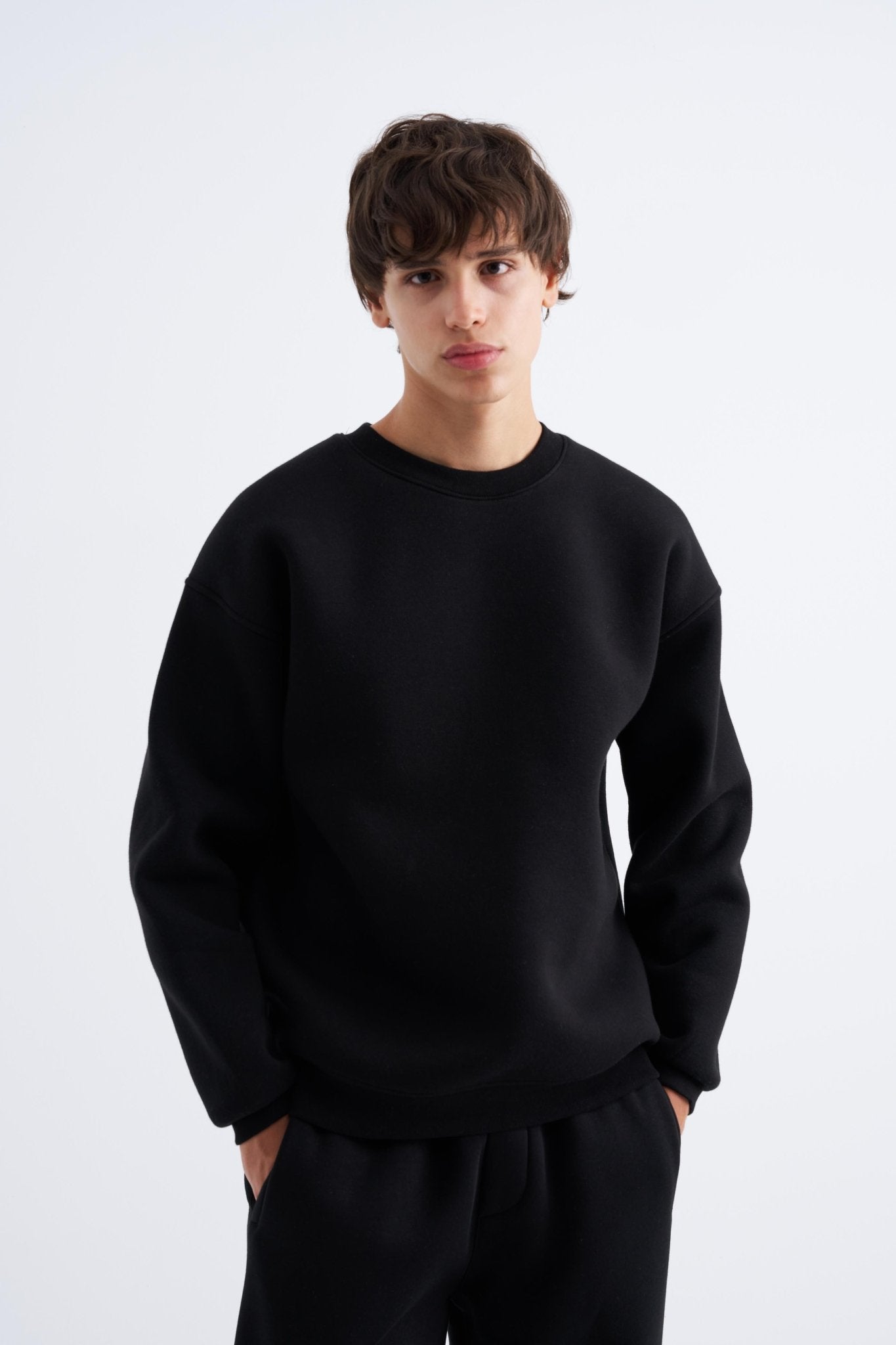 Erkek Basic Bisiklet Yaka Oversize Sweatshirt Siyah