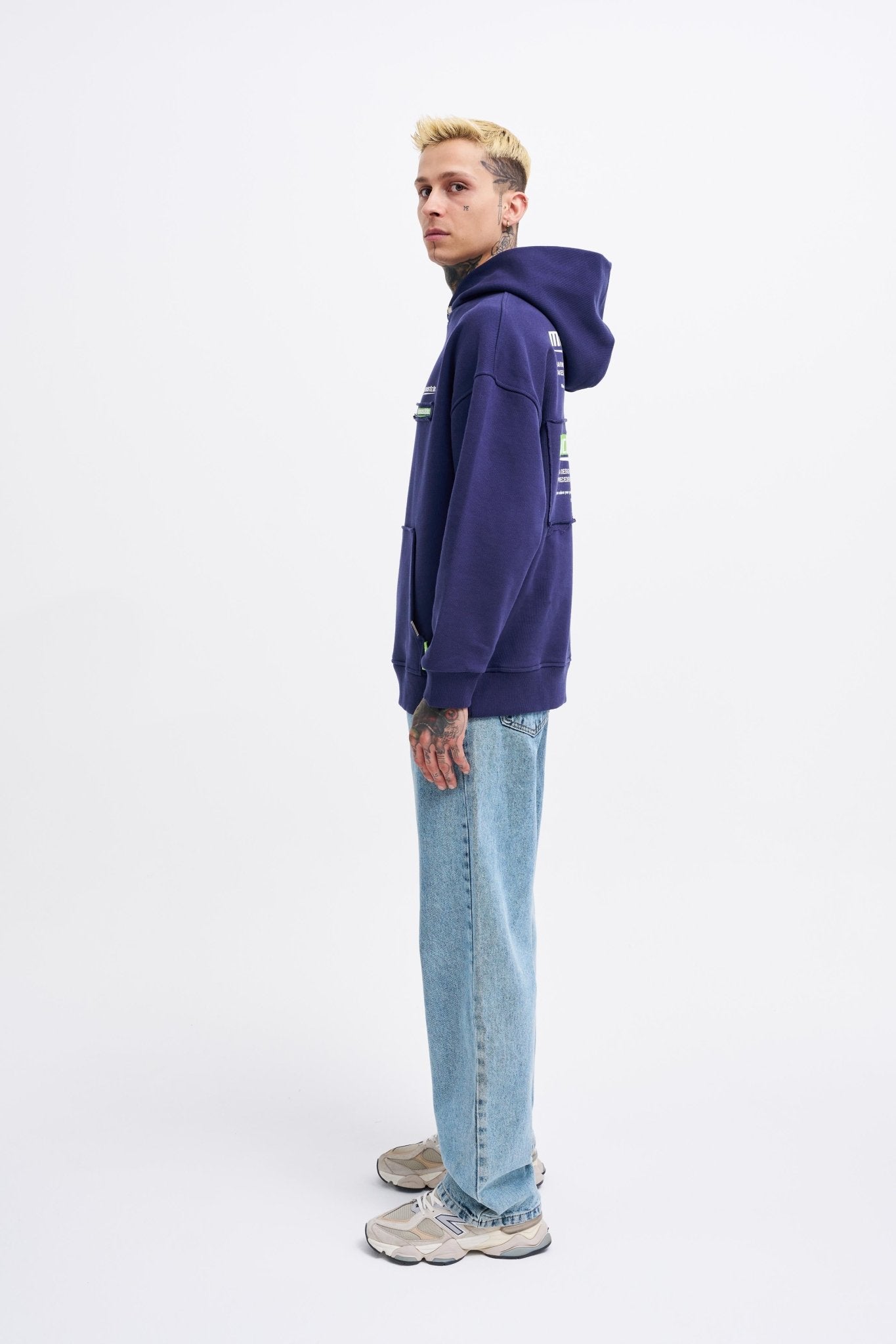 Erkek Baskılı Patchwork Kapüşonlu Sweatshirt Gece Mavisi