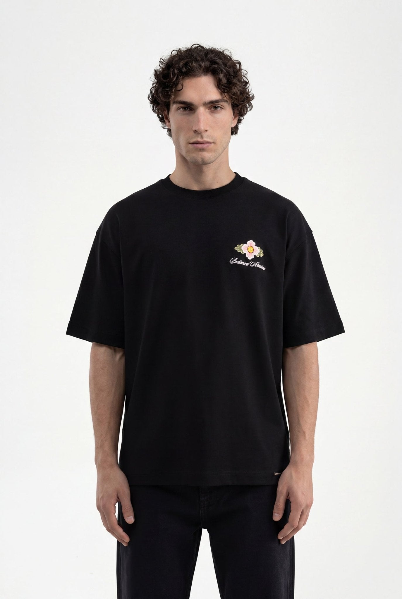 Erkek Çiçek Nakışlı Oversize Tişört Siyah
