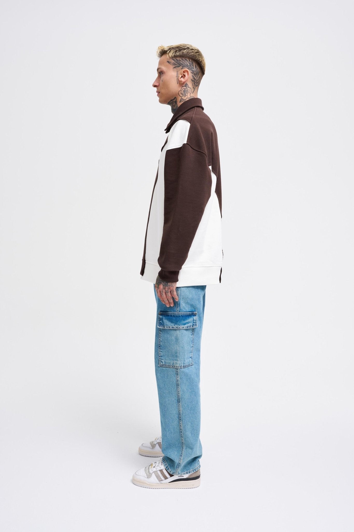 Erkek Distressed Stitch and Embroidered Polo Sweatshirt Koyu Kahverengi - Ekru