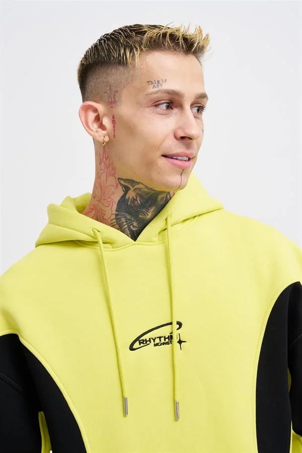 Erkek Embroidered and Pieced Kapüşonlu Sweatshirt Neon Sarı - Siyah