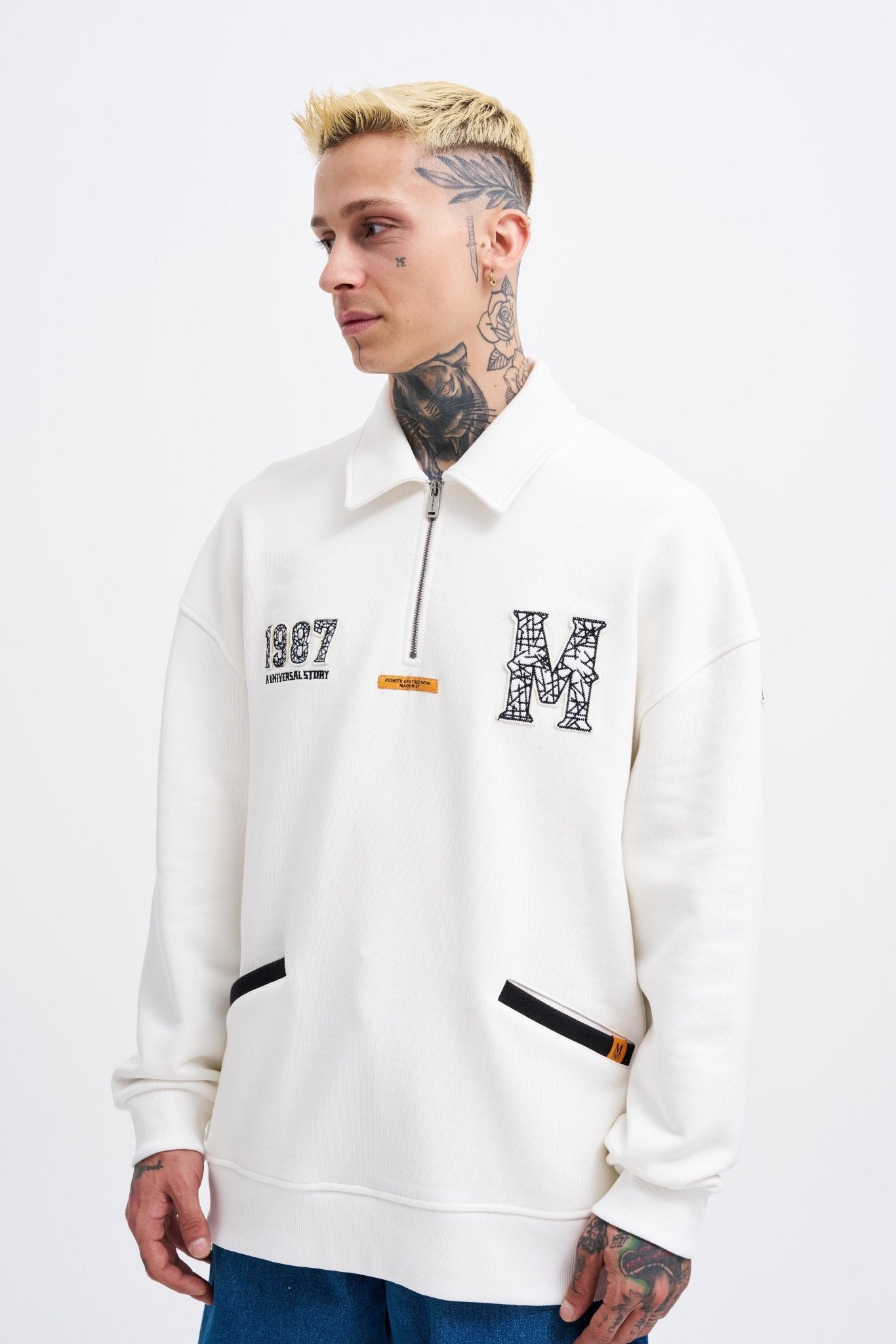 Erkek Felt Badge Zip Polo Sweatshirt Ekru