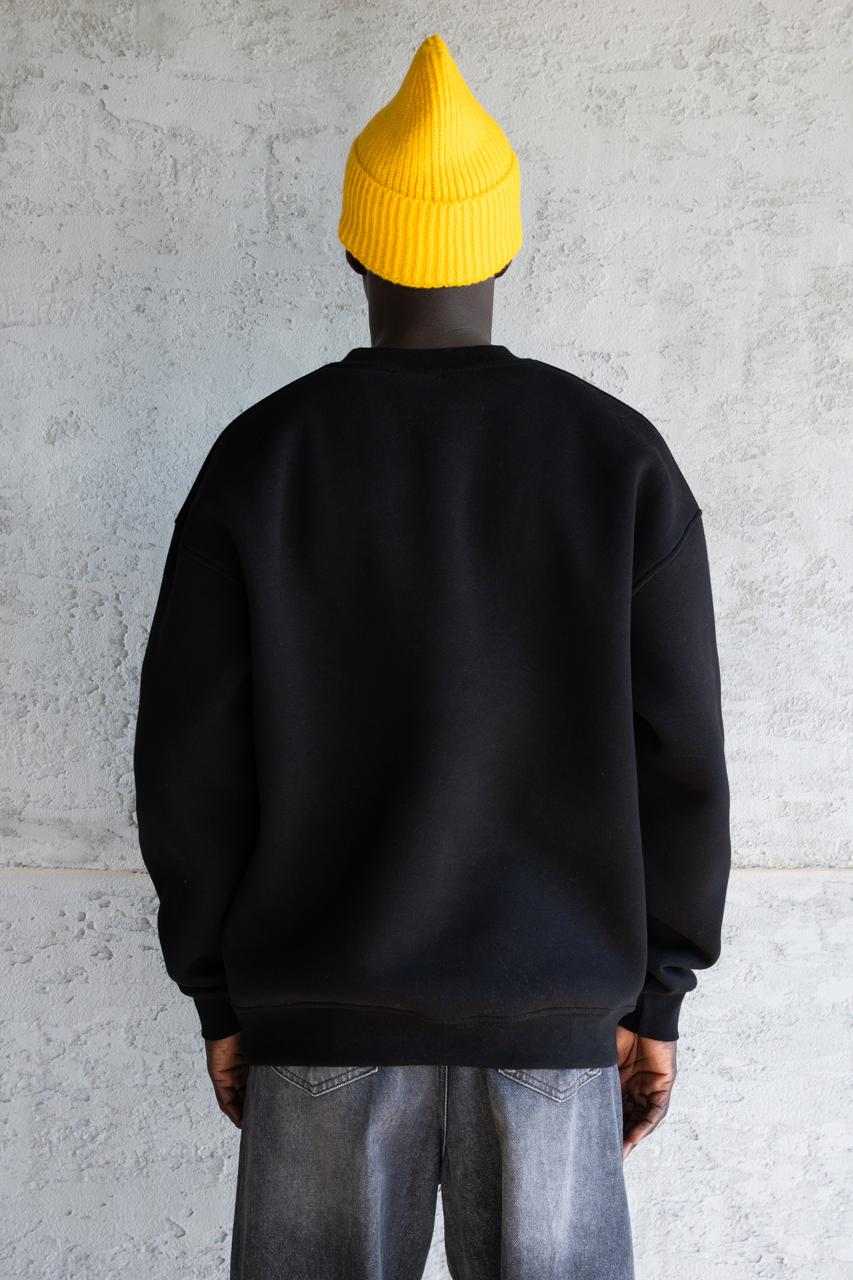 Erkek Figür Nakışlı Şardonlu Sweatshirt Siyah