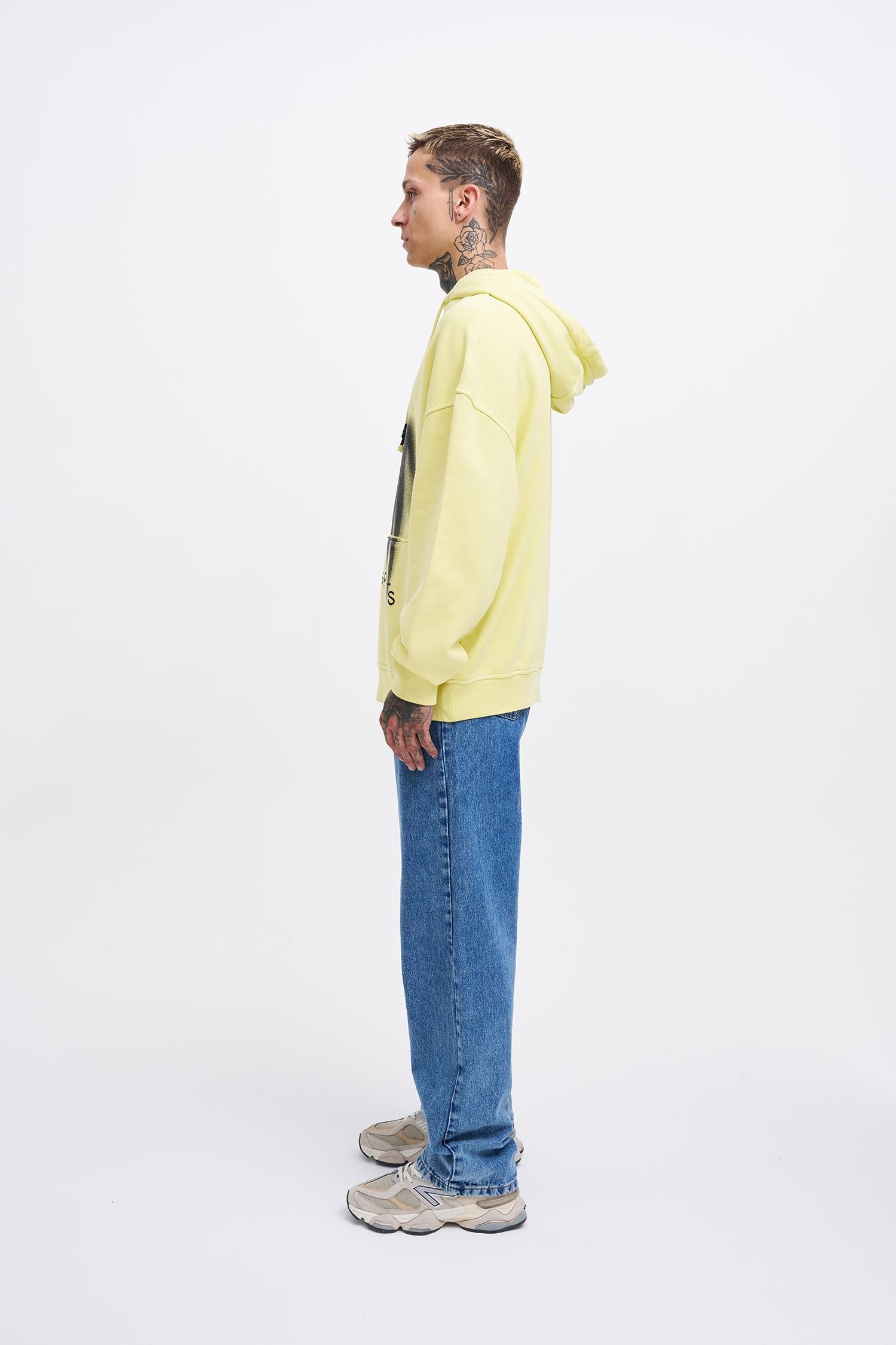 Erkek Free Sprit Yıkamalı Oversize Sweatshirt Açık Sarı