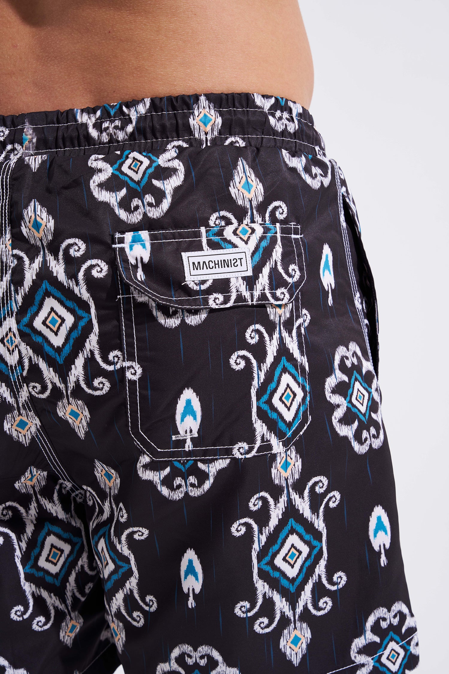 Erkek Geometric Ethnic Deniz Şortu Siyah