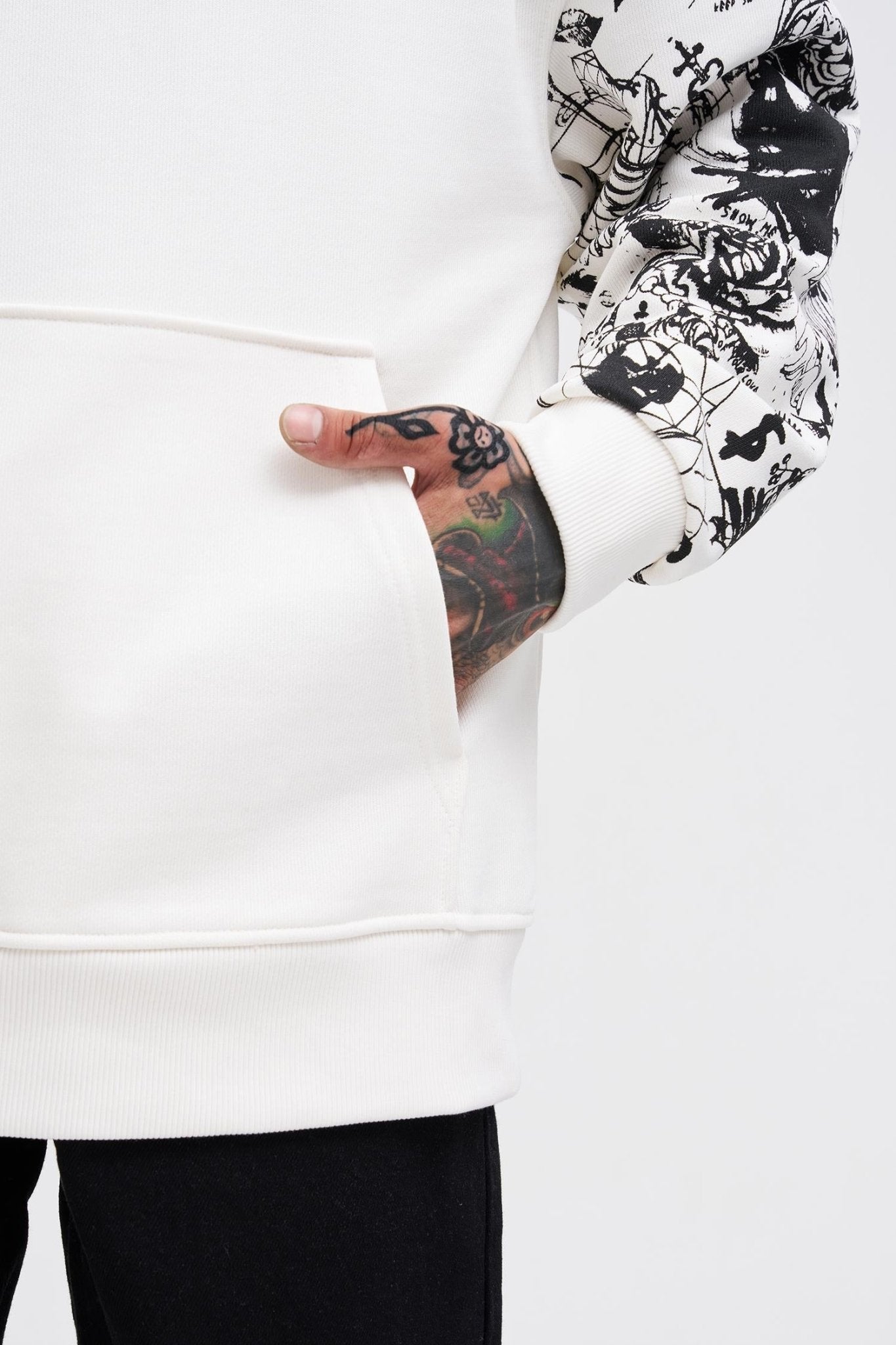 Erkek Graffiti Printed Hoodie Ekru