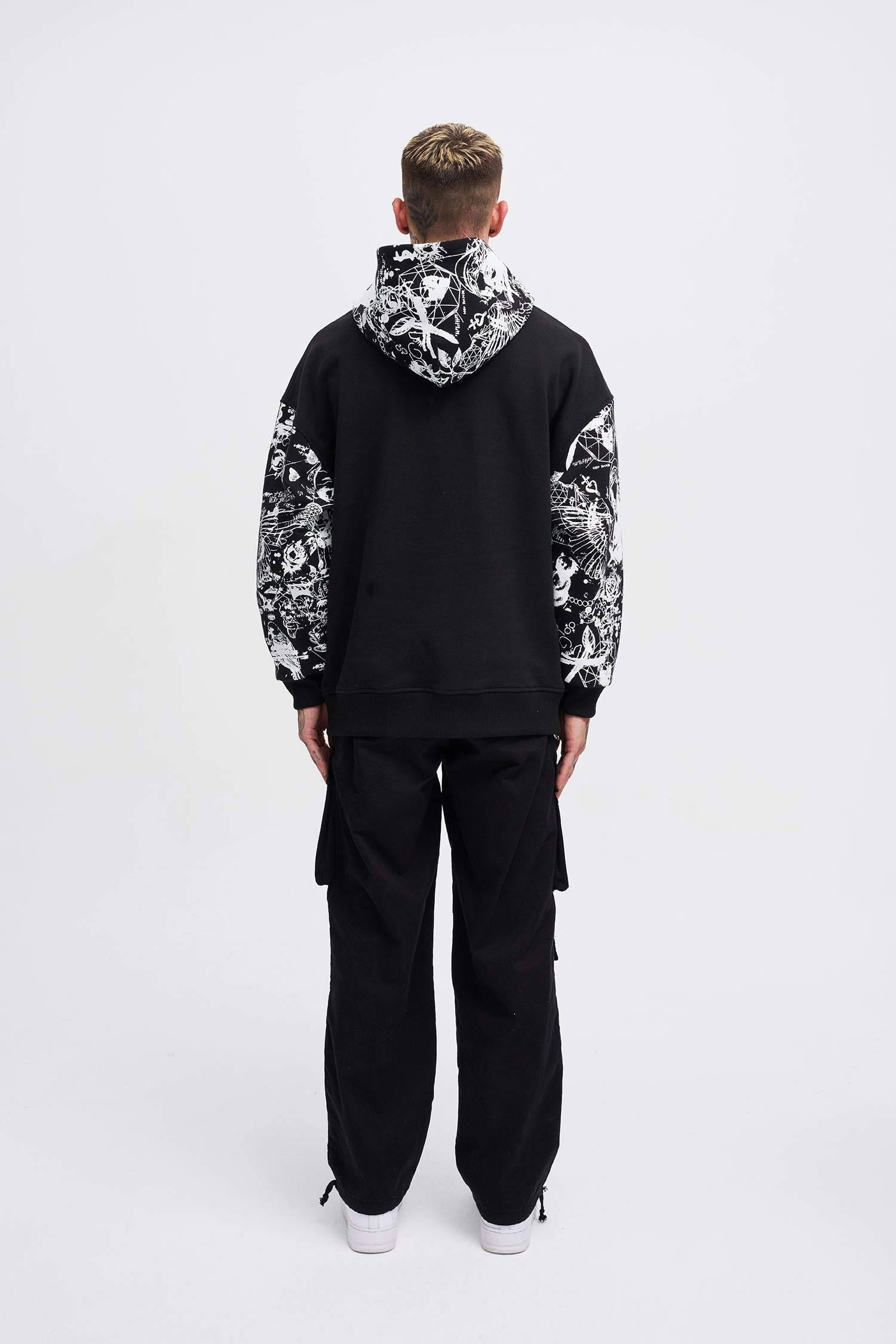 Erkek Graffiti Printed Hoodie Siyah