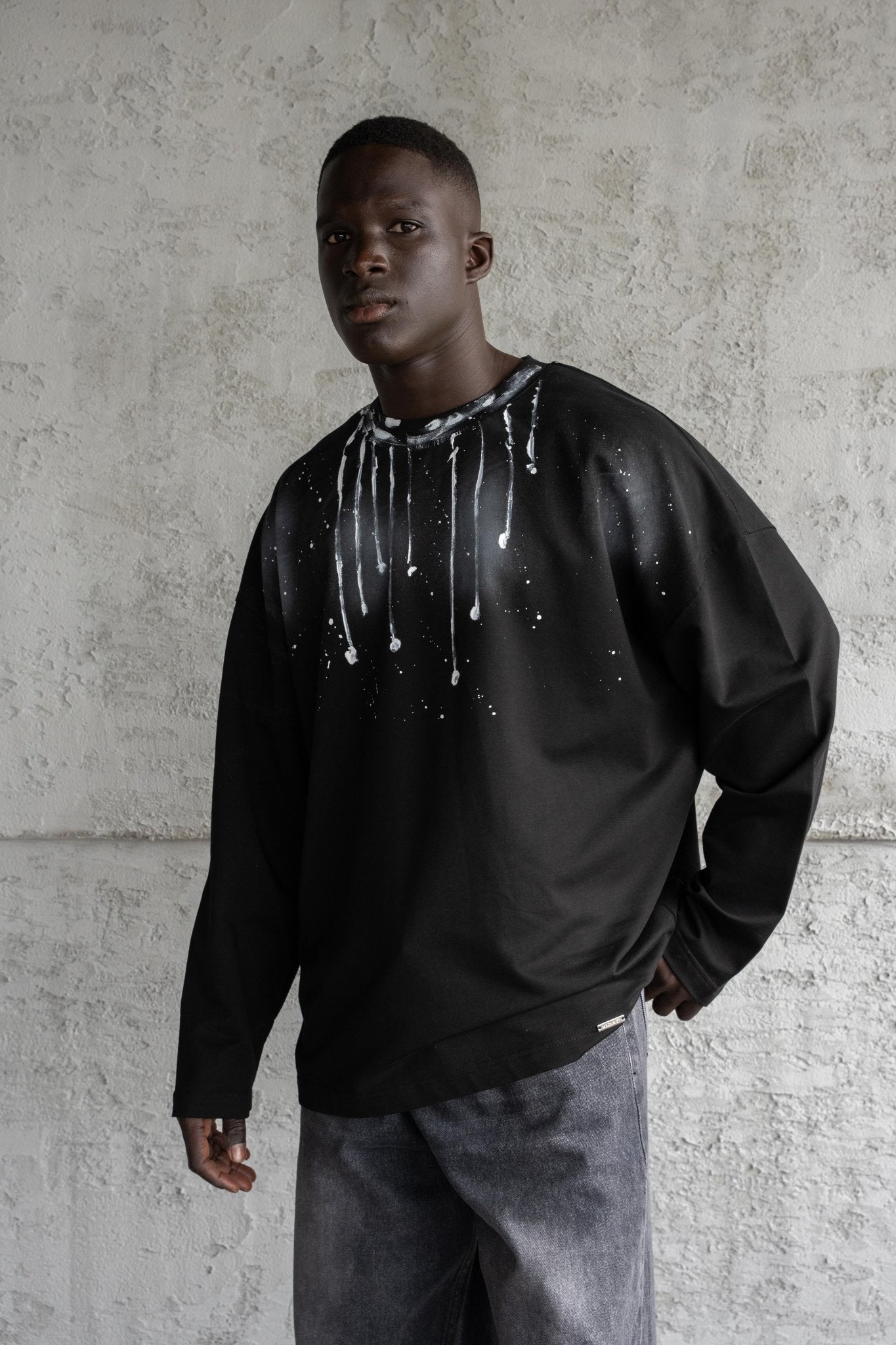 Erkek Hand Made Boya Baskılı Oversize Uzun Kollu Tişört Siyah