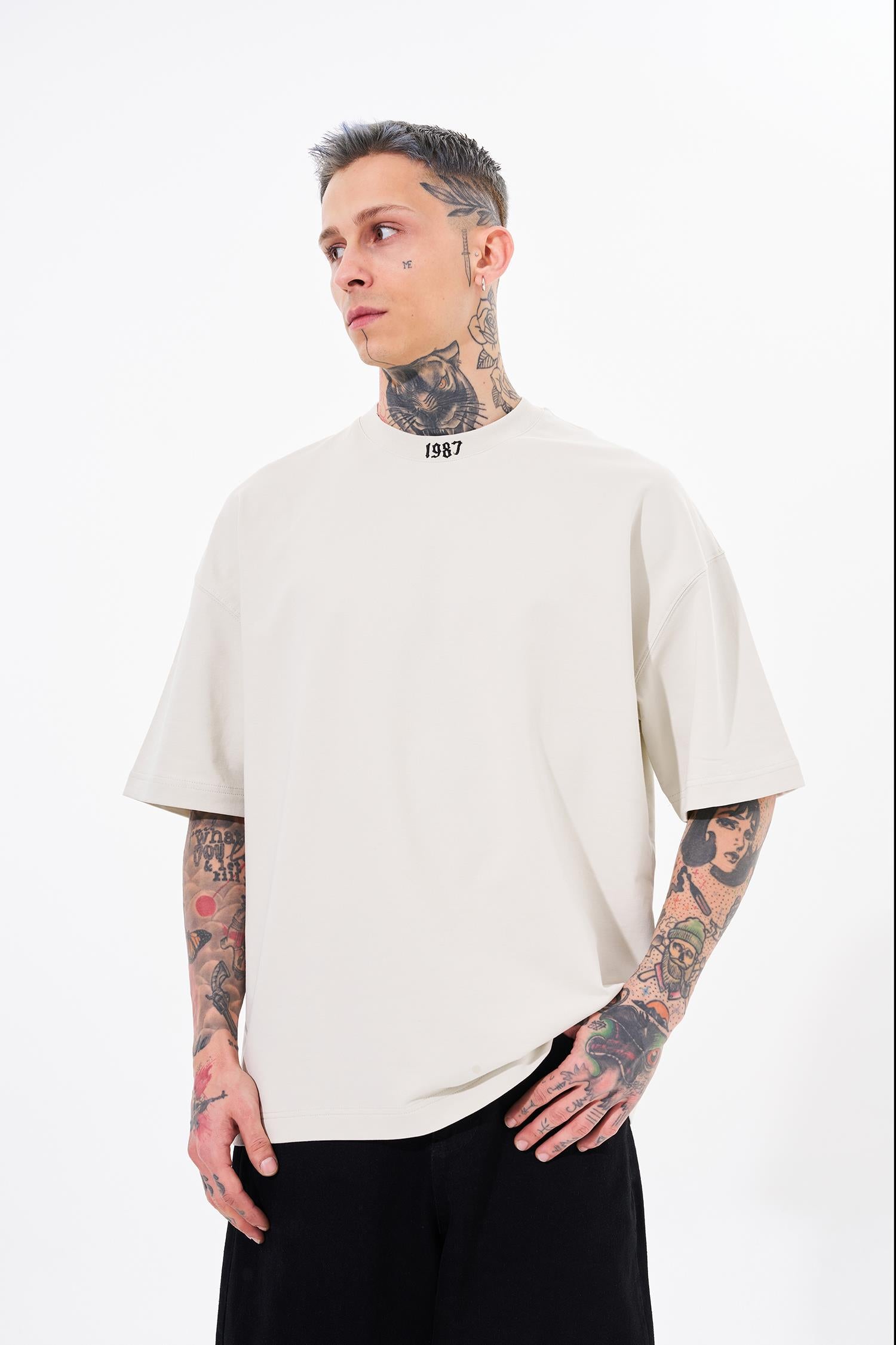 Erkek High Neck Baskılı Oversize Tişört Uzay Grisi