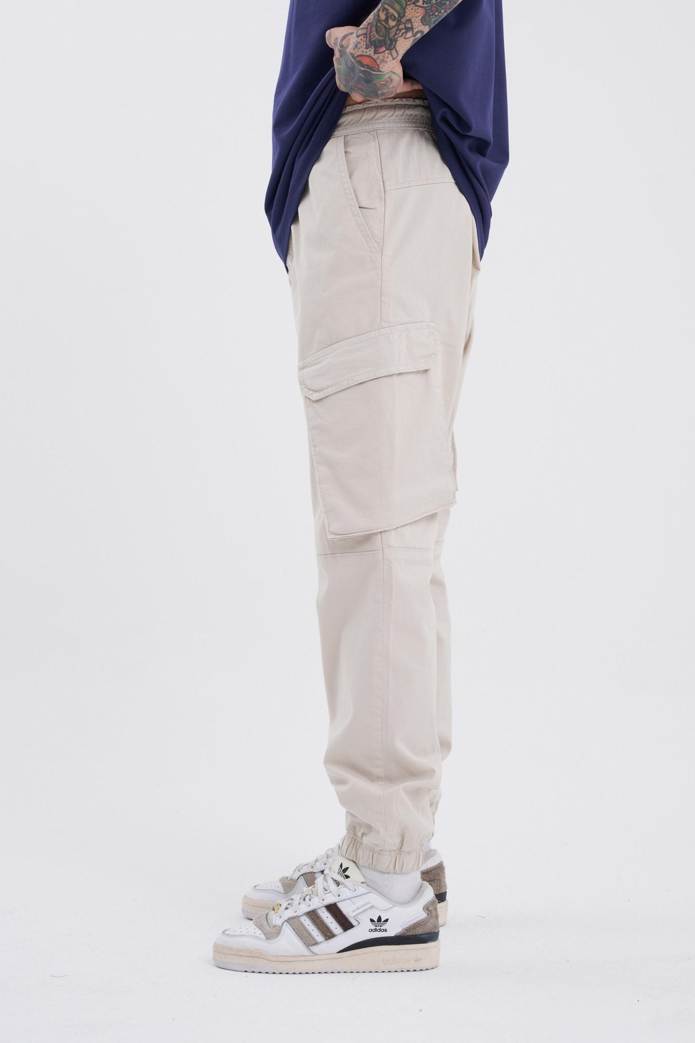 Erkek Kargo Cepli Jogger Jean Ekru