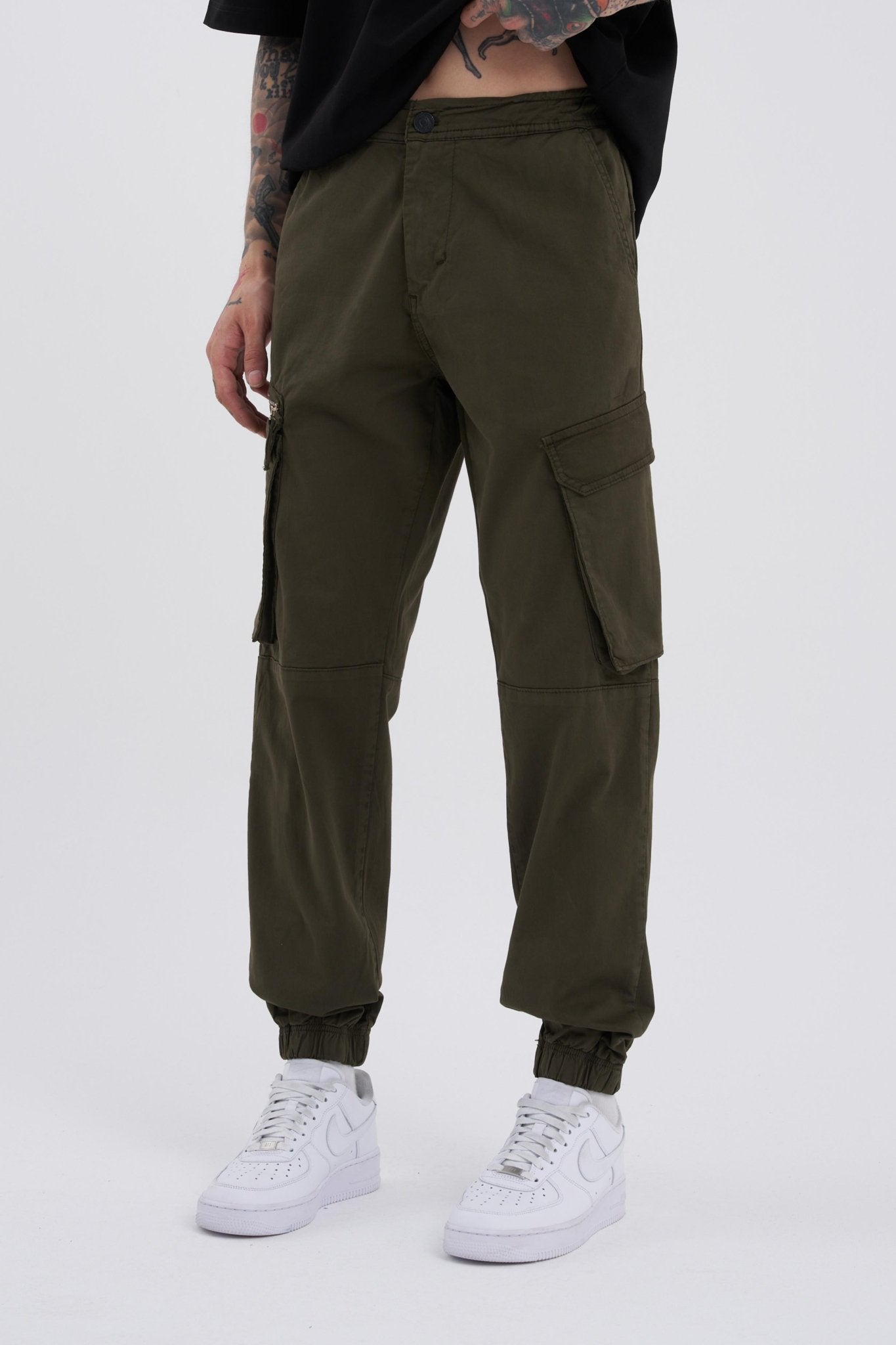 Erkek Kargo Cepli Jogger Jean Koyu Haki
