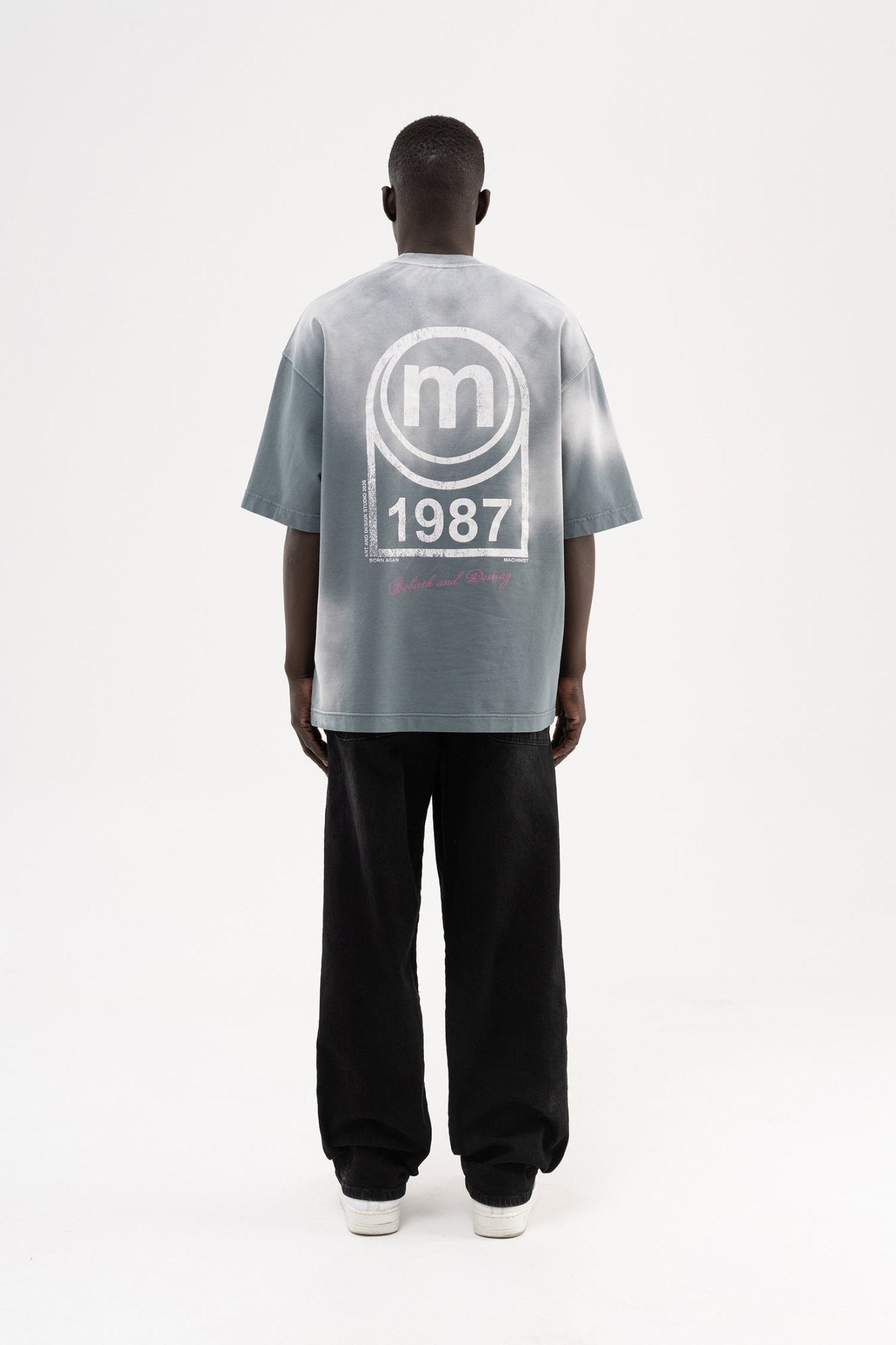 Erkek M Logo Baskılı Yıkamalı Oversize Tişört Gri