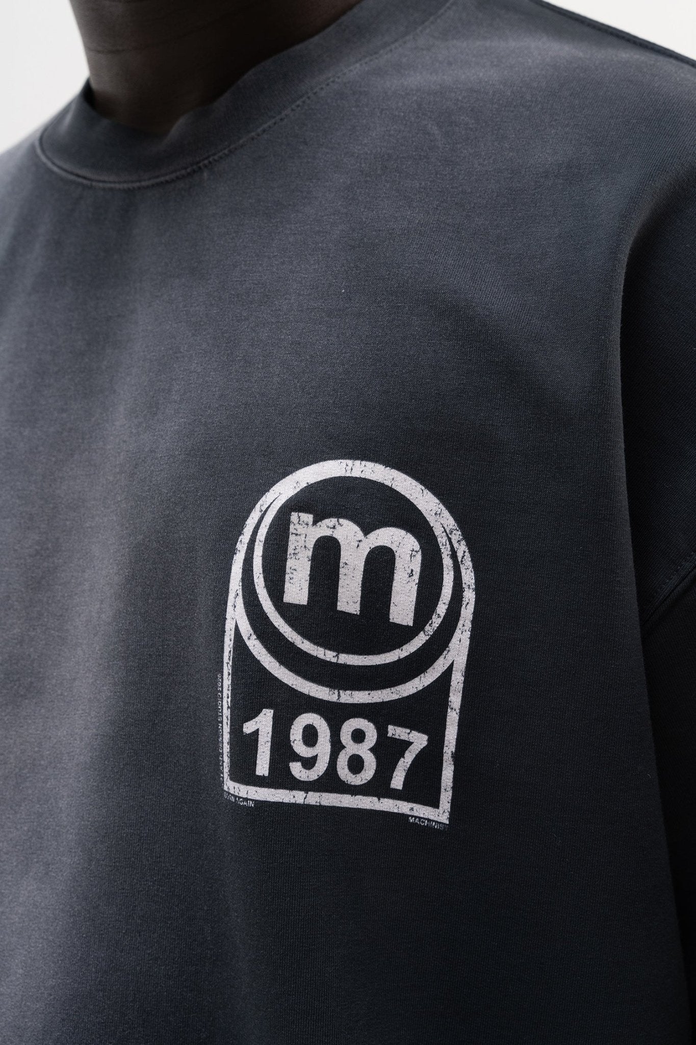 Erkek M Logo Baskılı Yıkamalı Oversize Tişört Siyah