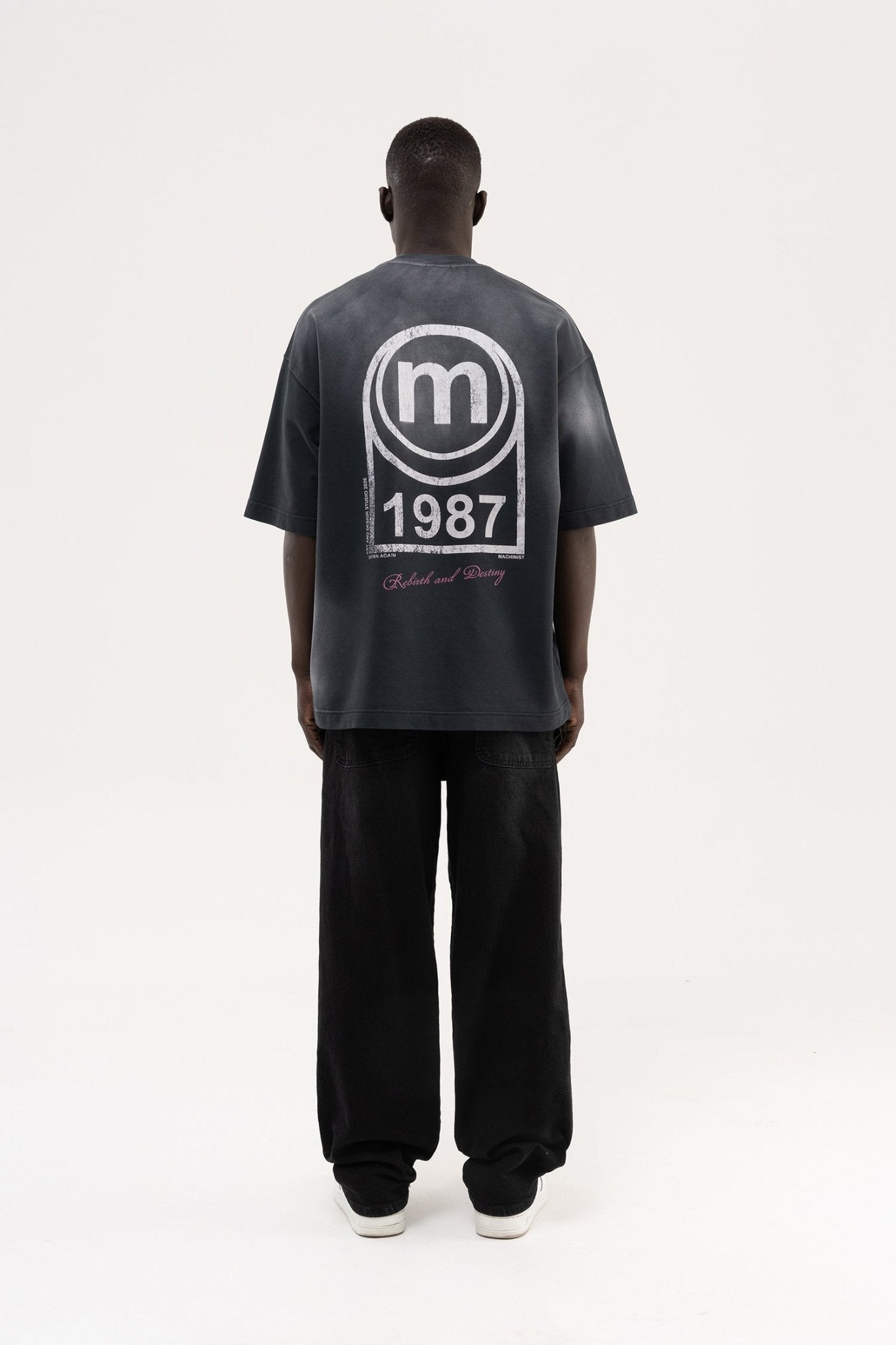 Erkek M Logo Baskılı Yıkamalı Oversize Tişört Siyah