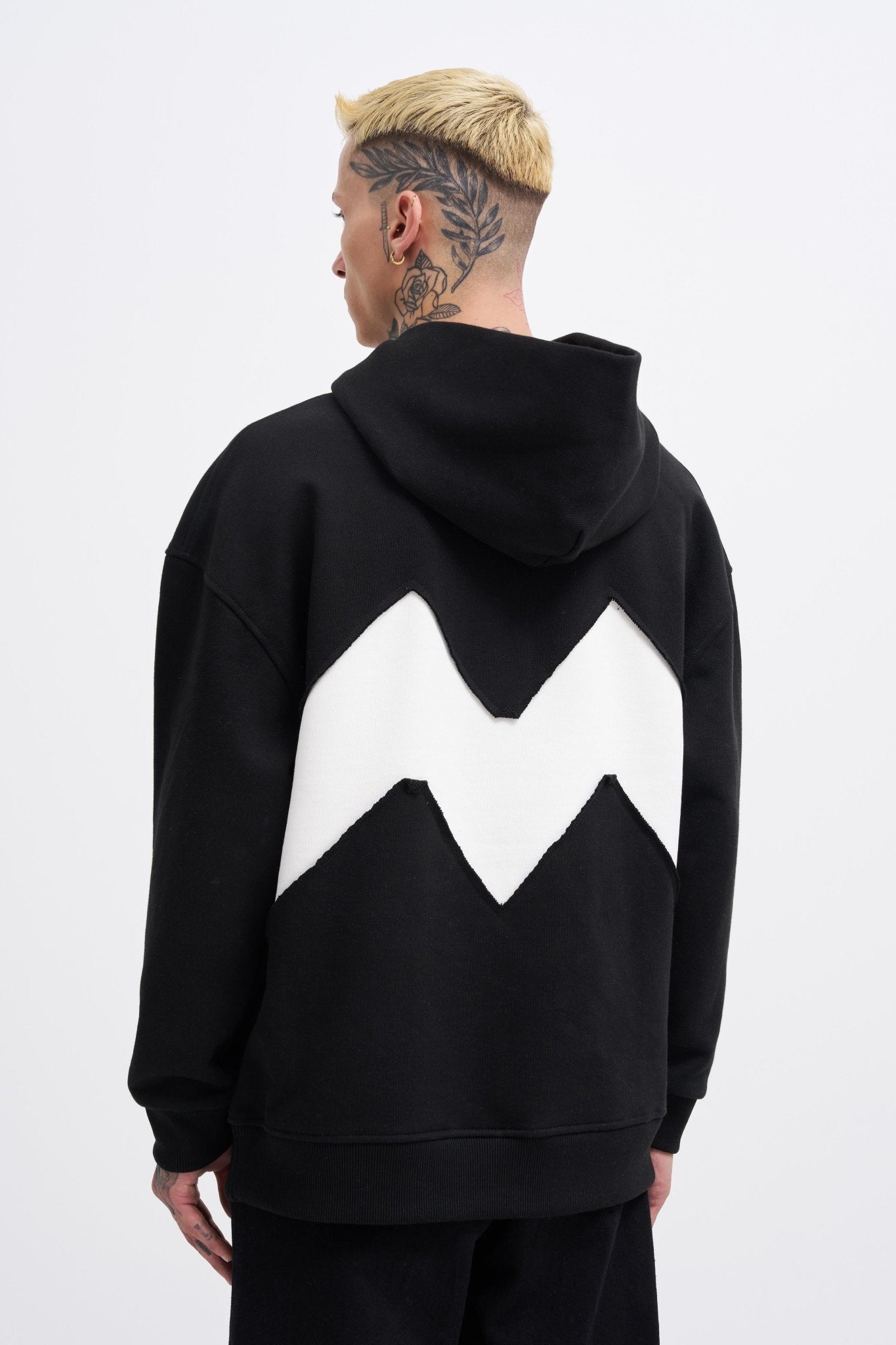 Erkek M Shaped Pactwork Kapüşonlu Sweatshirt Siyah