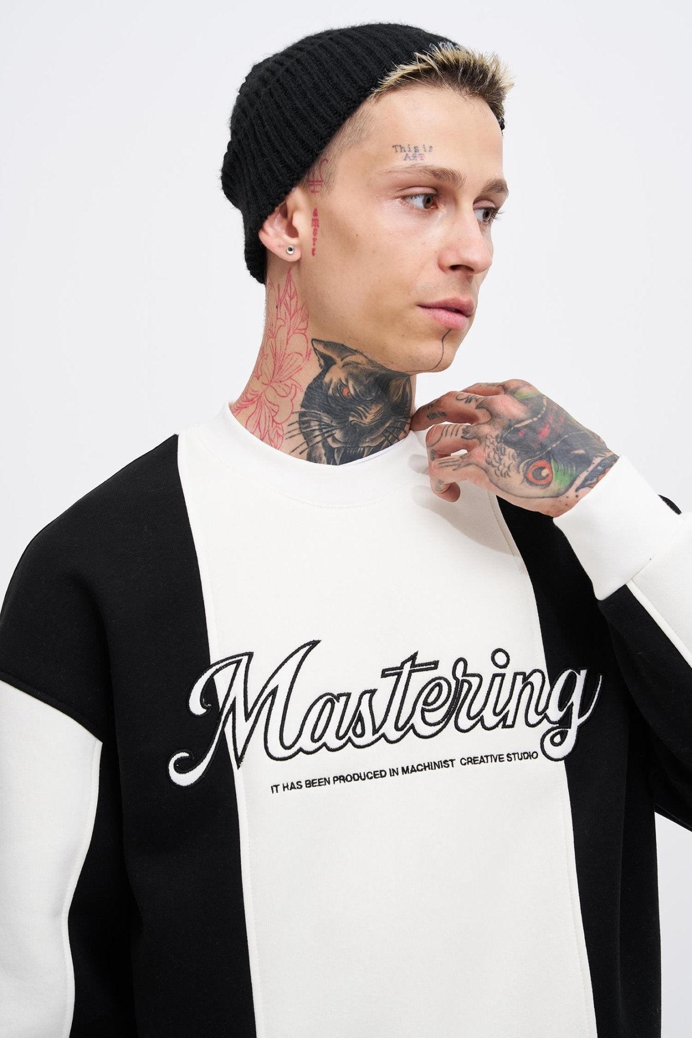 Erkek Mastering Slogan Embroidery Sweatshirt Ekru - Siyah