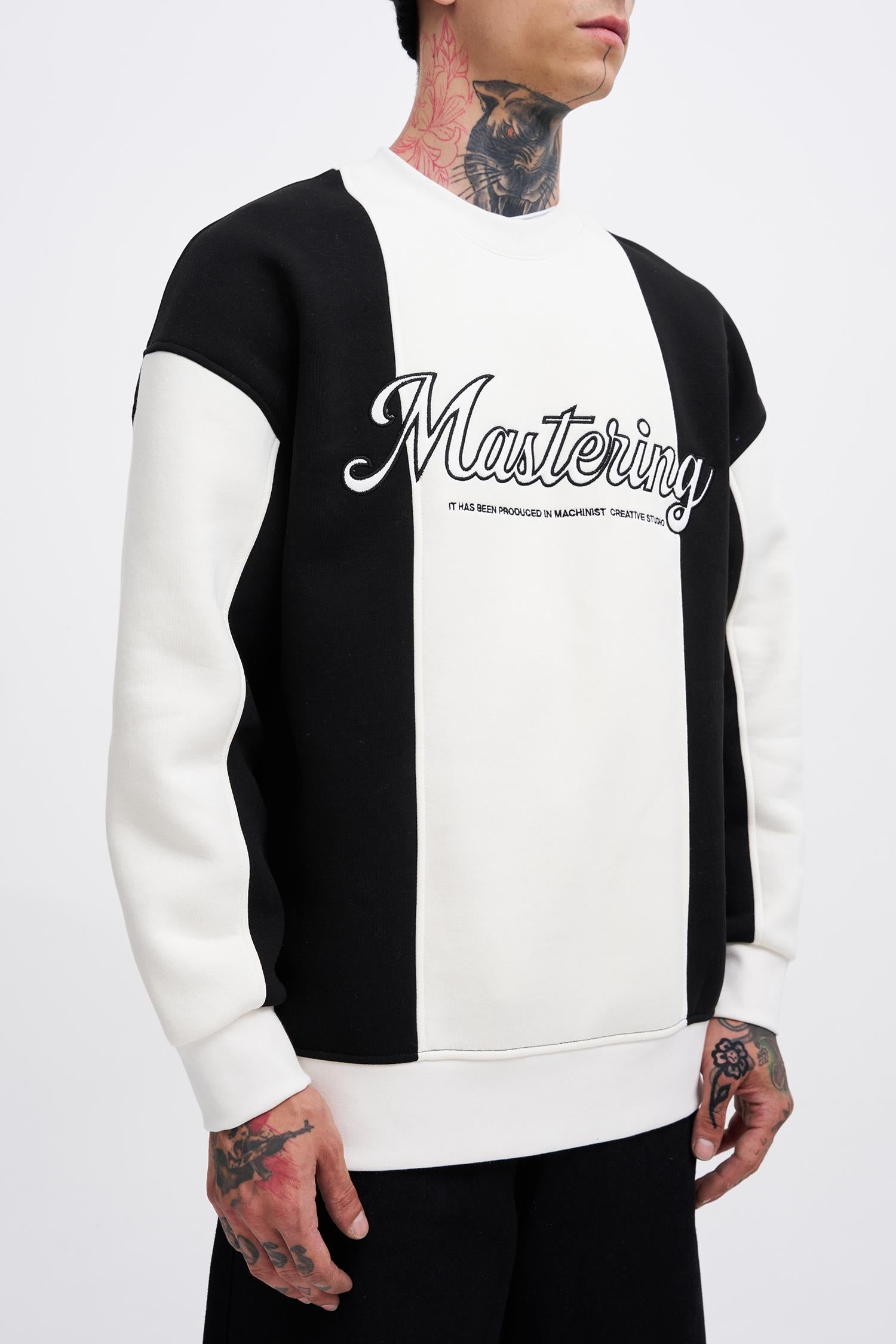Erkek Mastering Slogan Embroidery Sweatshirt Ekru - Siyah