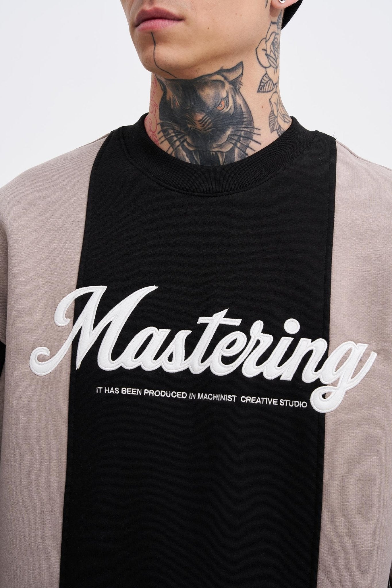 Erkek Mastering Slogan Embroidery Sweatshirt Siyah - Açık Gri