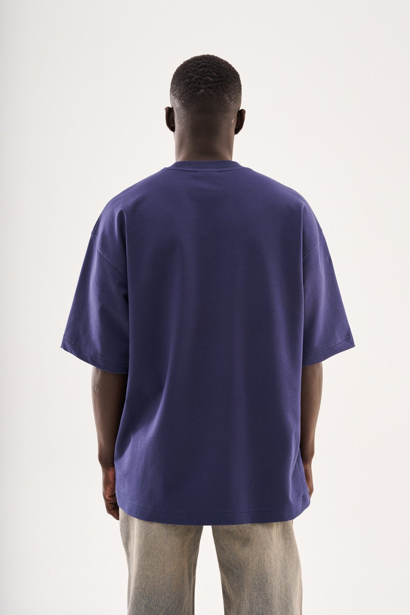 Erkek Minimal Baskılı ve Nakışlı Oversize Tişört Gece Mavisi