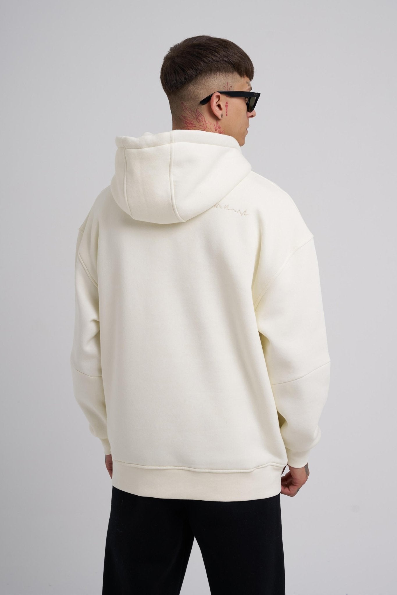 Erkek Nakışlı Kanguru Cepli Oversize Sweatshirt Ekru