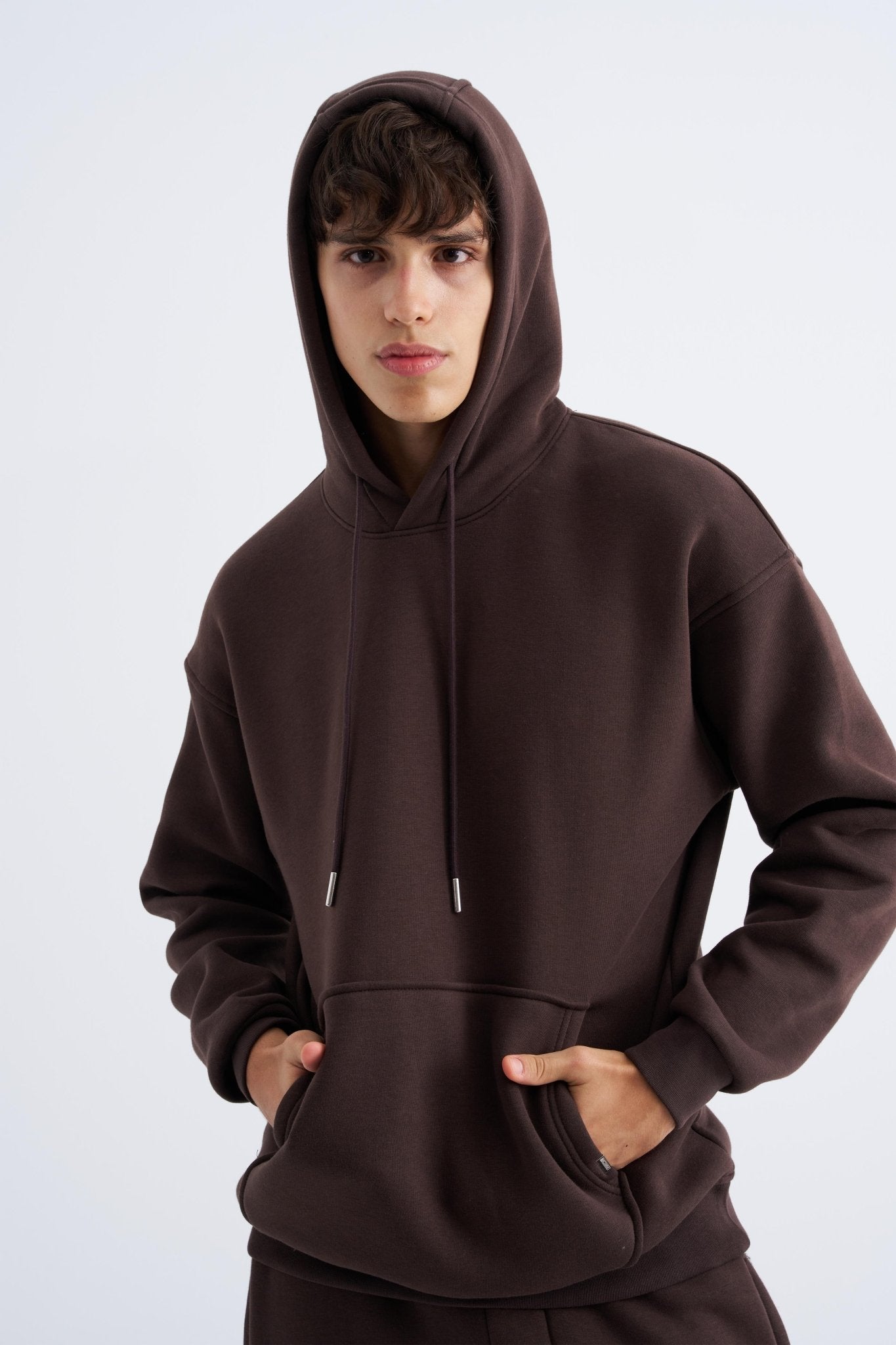 Erkek Oversize Basic Kapüşonlu Sweatshirt Koyu Kahverengi