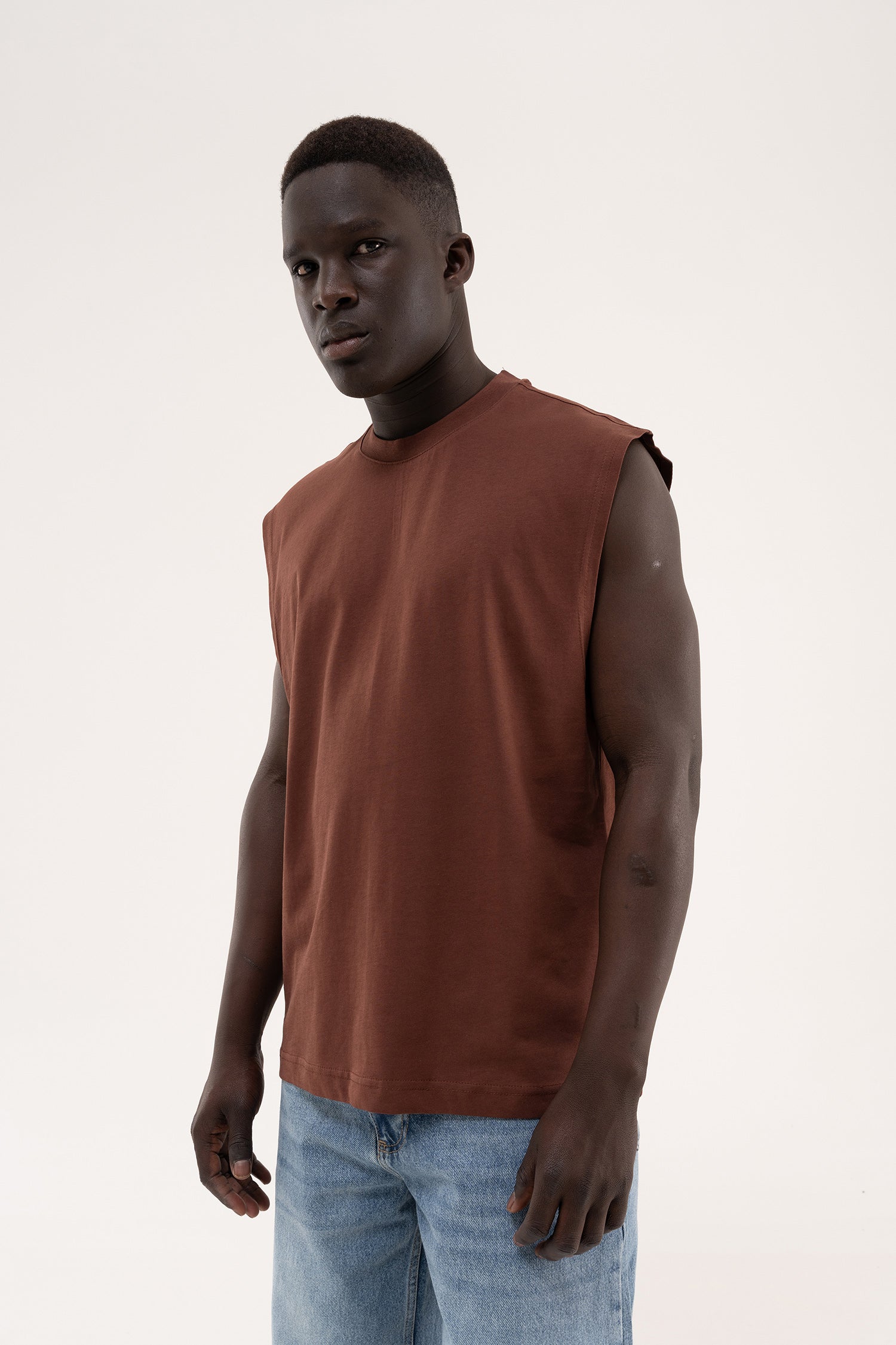 Erkek Oversize Bisiklet Yaka Basic Atlet Çikolata-3