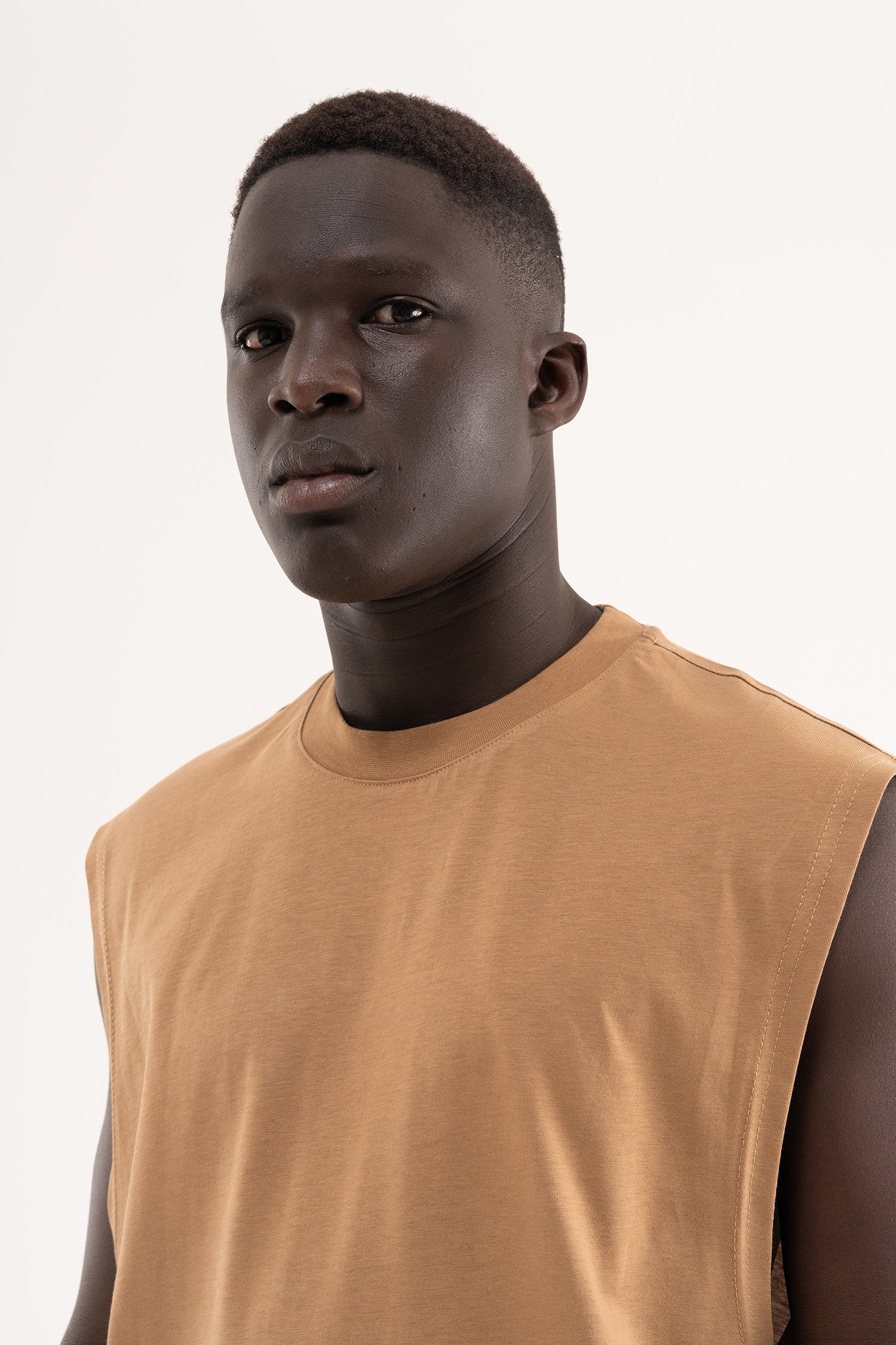 Erkek Oversize Bisiklet Yaka Basic Atlet Kapuçino-4