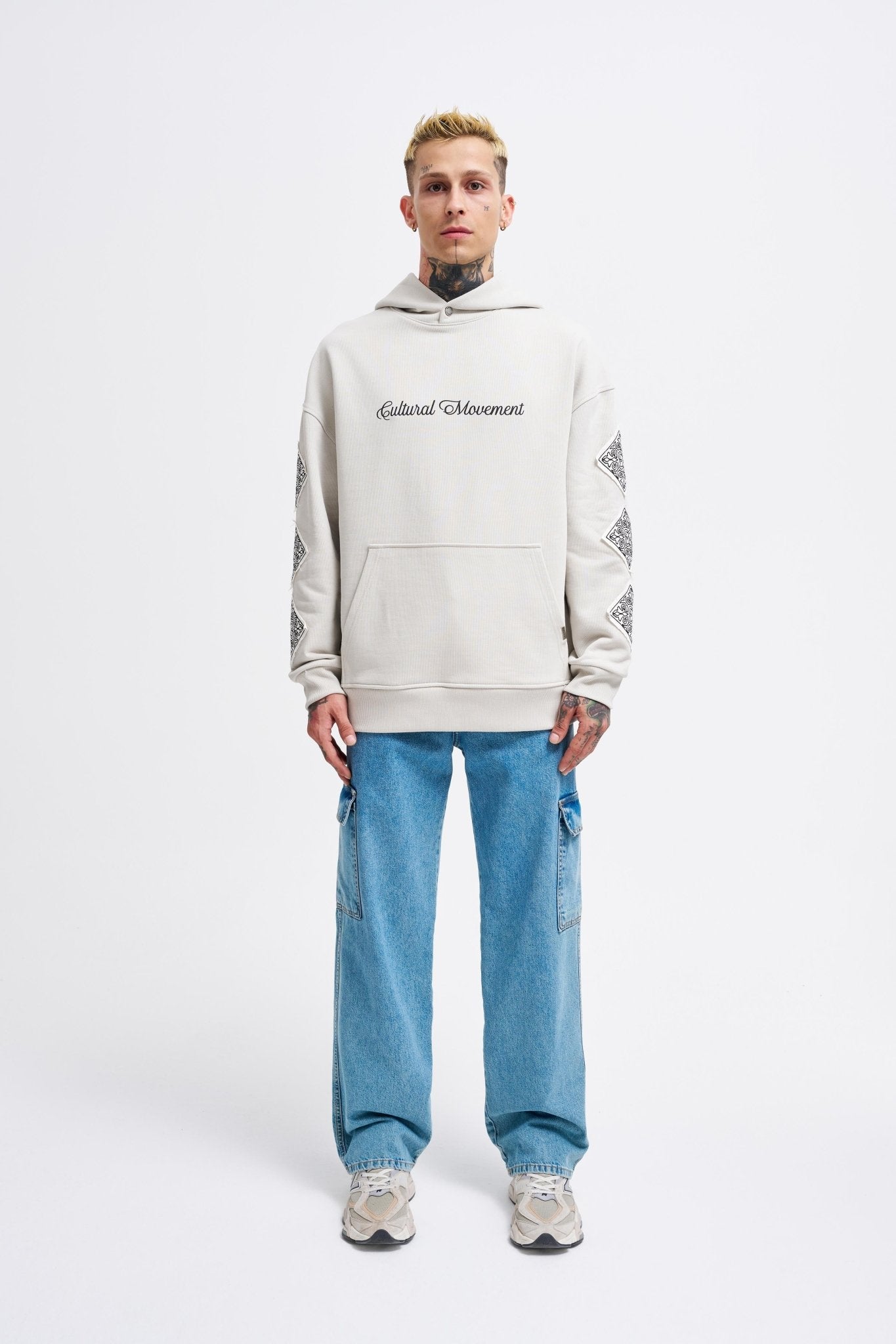 Erkek Patched Ethnic Kapüşonlu Sweatshirt Uzay Grisi