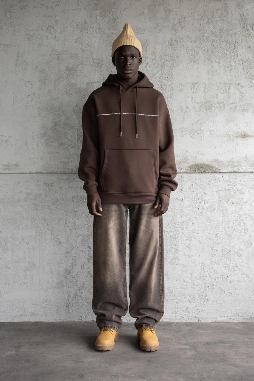 Erkek Patience Baskılı Kapüşonlu Sweatshirt Koyu Kahverengi