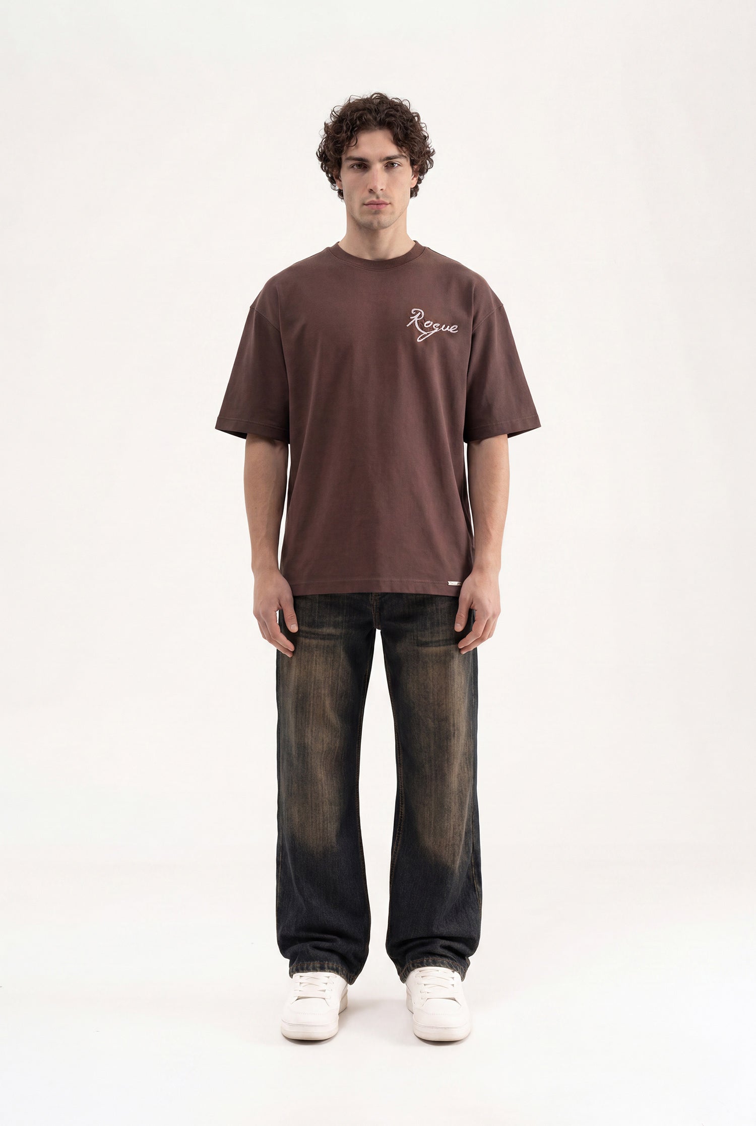 Erkek Printed and Embroidered Tişört Koyu Kahverengi-4