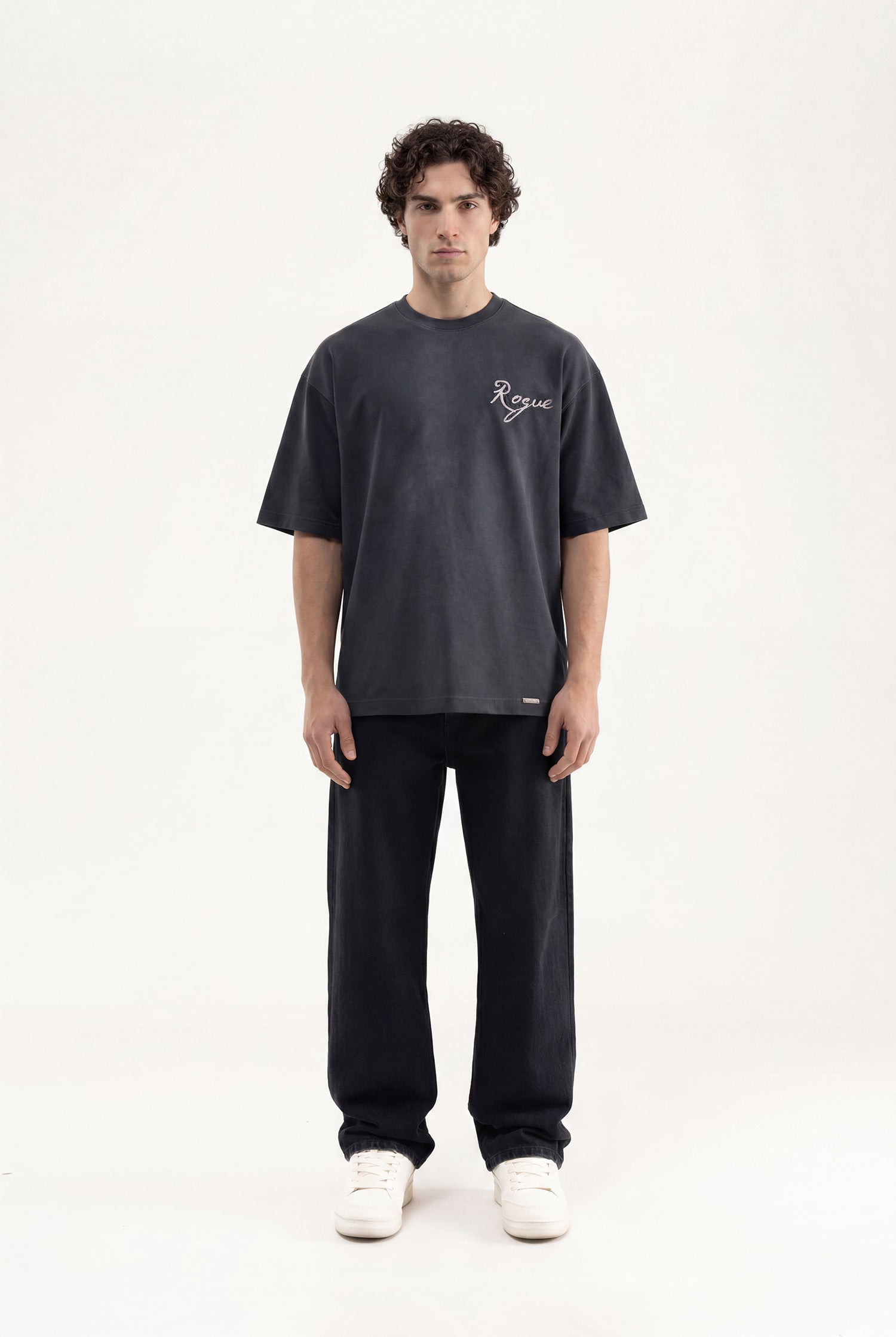 Erkek Printed and Embroidered Tişört Siyah-4