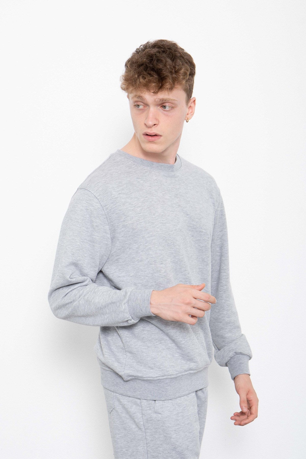 Erkek Regular Basic Şardonsuz Sweatshirt Gri Melanj-4
