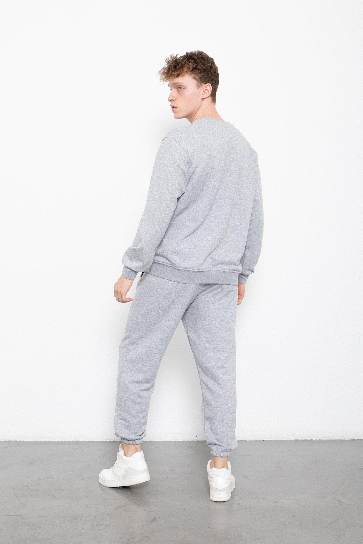 Erkek Regular Basic Şardonsuz Sweatshirt Gri Melanj-5