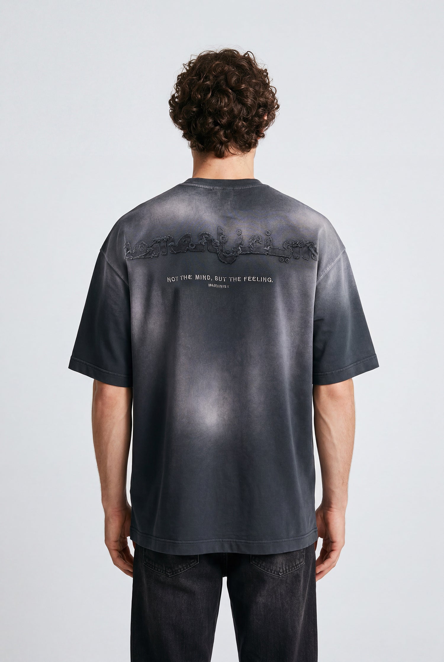 Erkek Romanticism Baskılı Yıkamalı Oversize Tişört Siyah-3