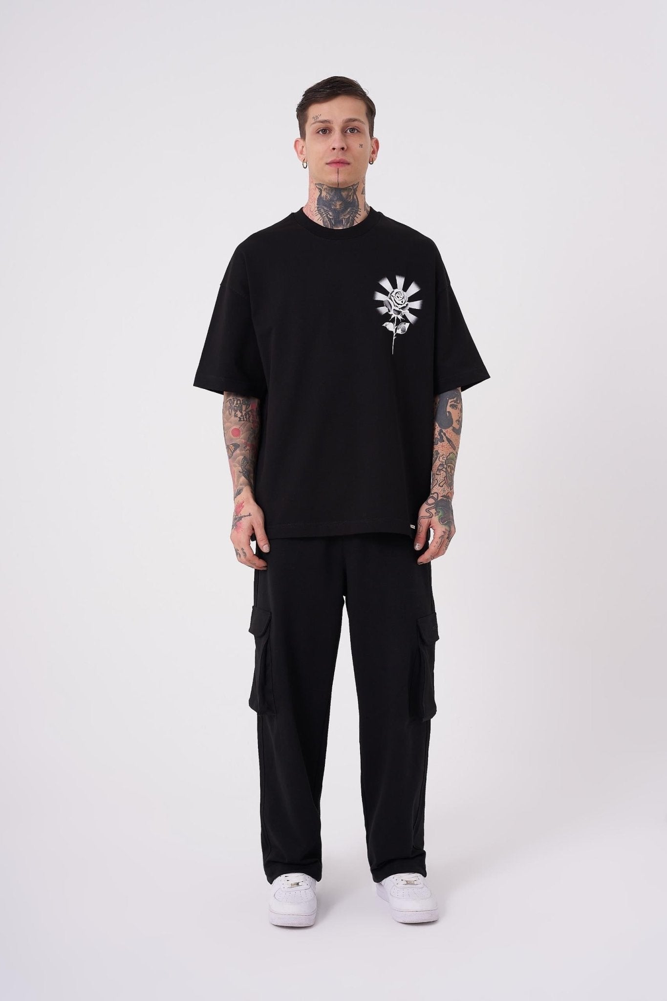 Erkek Rose Baskılı Oversize Tişört Siyah