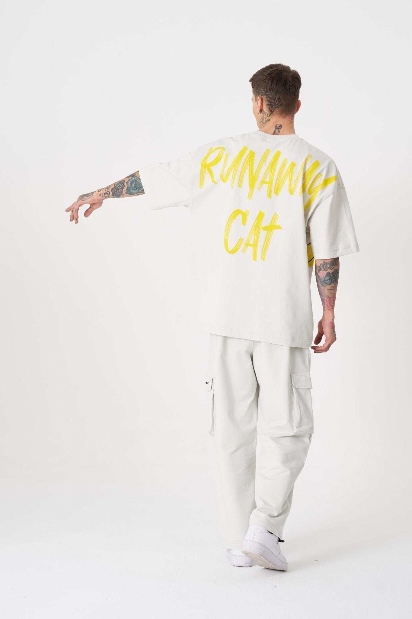 Erkek Runaway Cat Baskılı Oversize Tişört Uzay Grisi