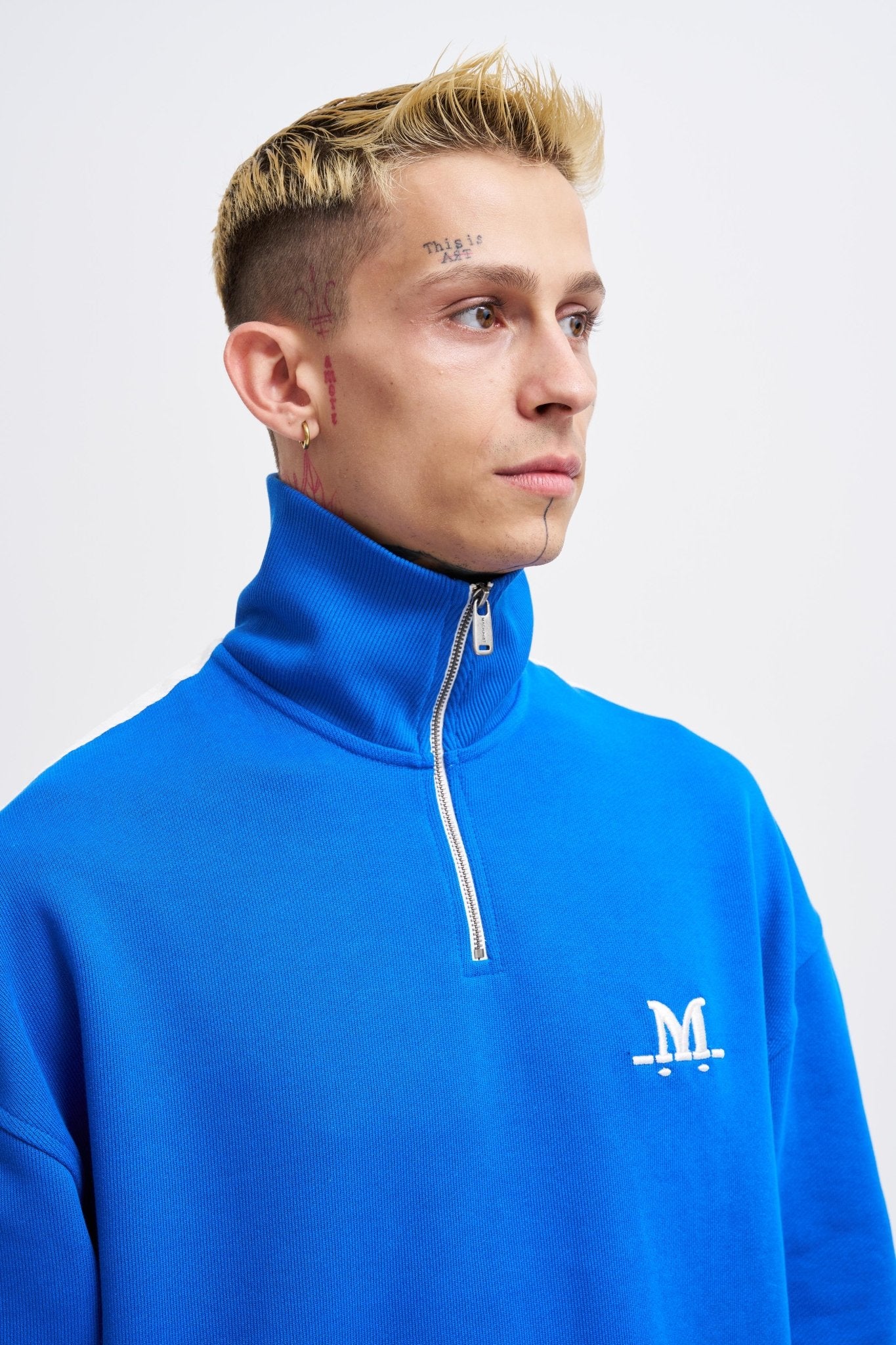 Erkek Yüksek Yaka Baskılı Fermuarlı Sweatshirt Açık Mavi