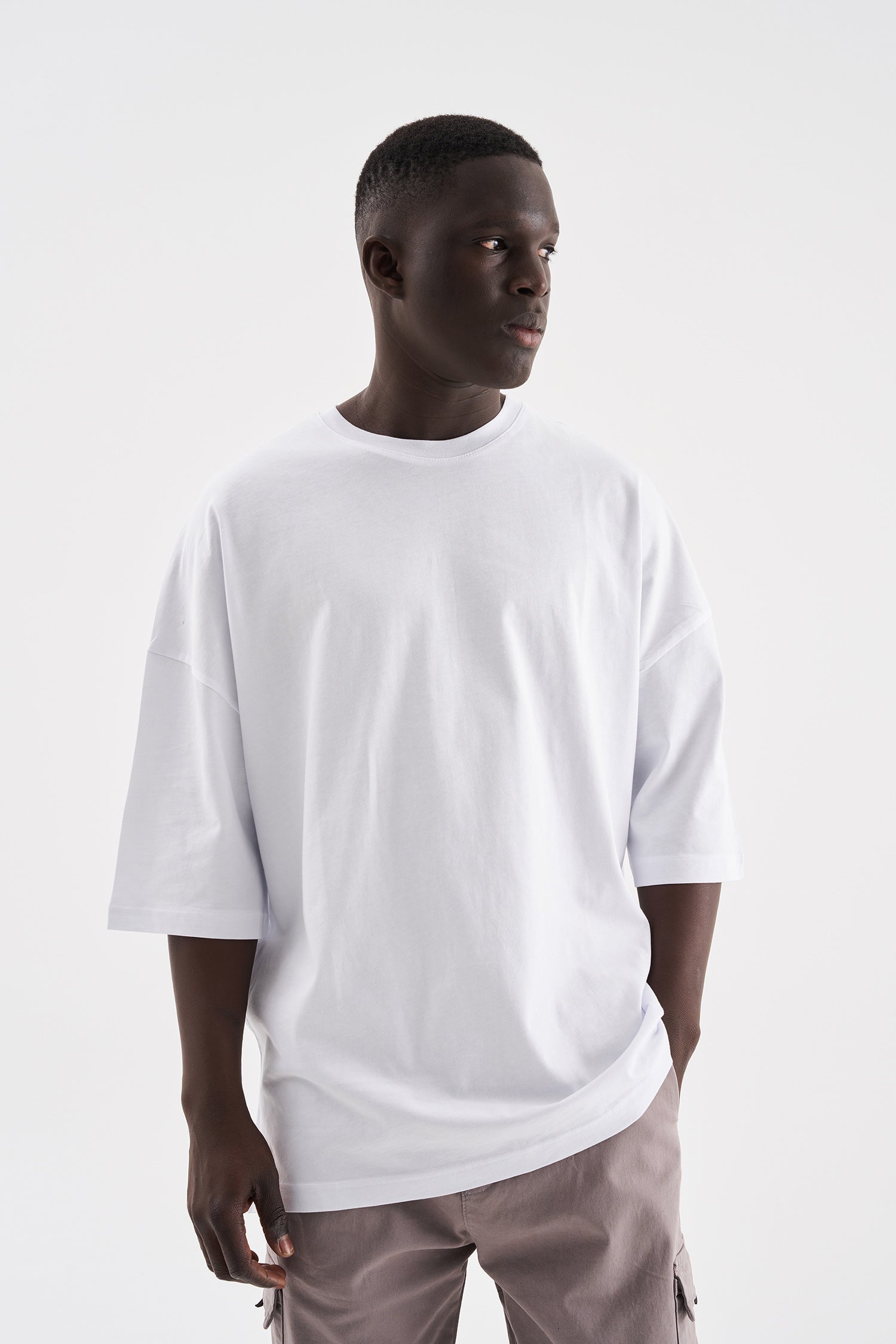 Erkek Süper Oversize Basic Tişört Beyaz-4