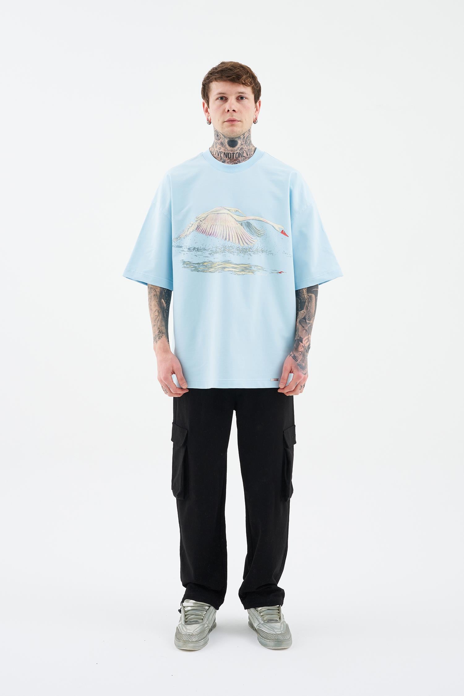 Erkek Swan Printed Oversi̇ze Ti̇şört Açık Mavi