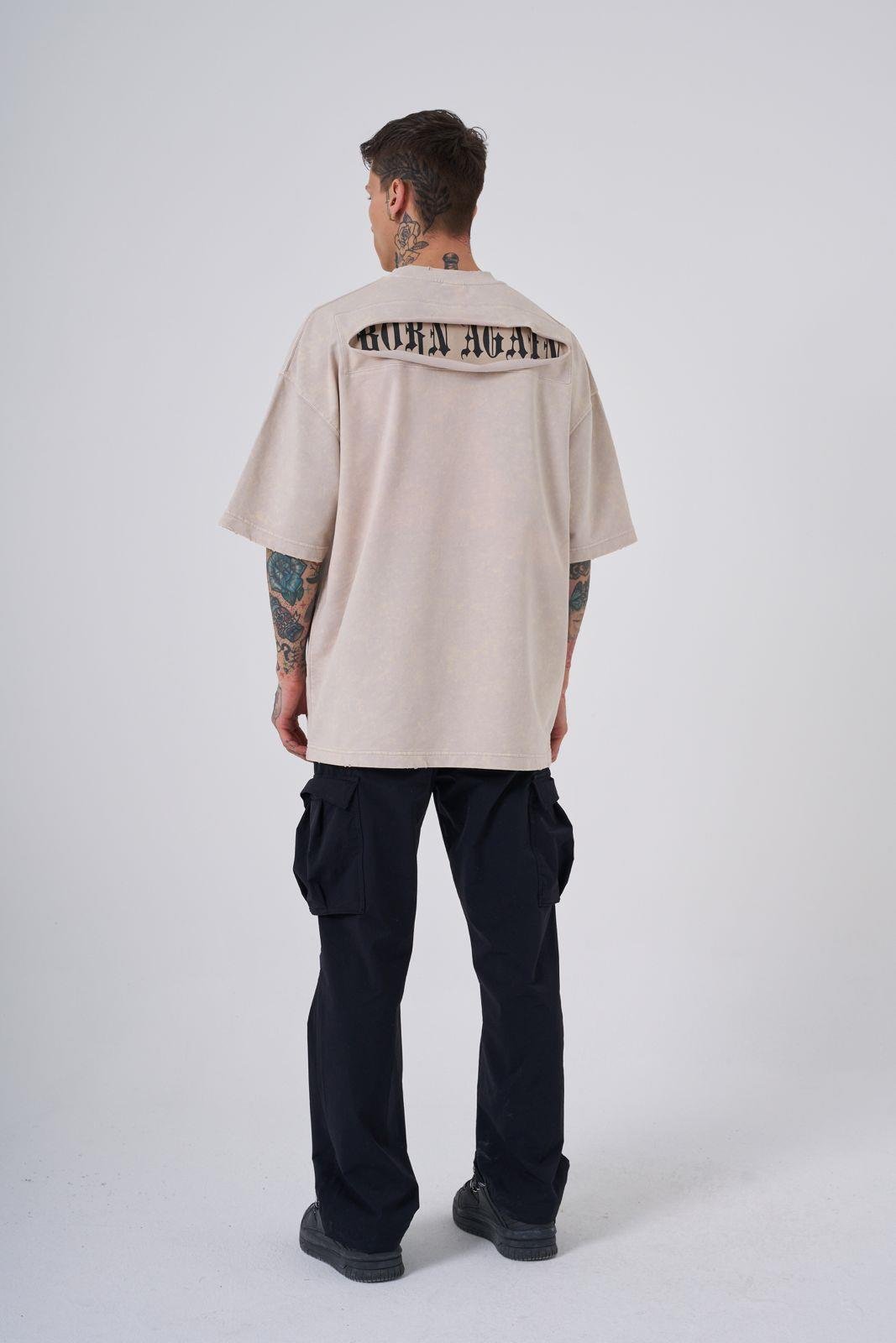 Erkek Yıkamalı Hidden Patch Oversize Tişört Açık Bej Efektli