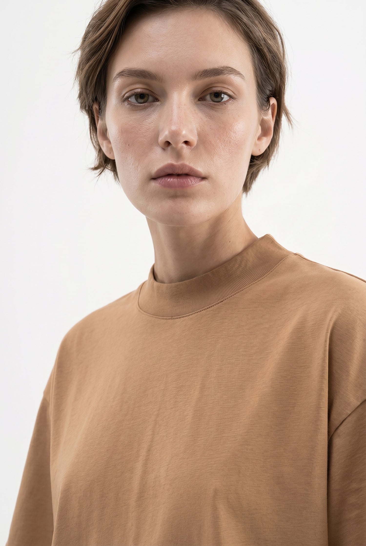 Kadın Basic Oversize Pamuklu Süprem T-Shirt Kapuçino-3