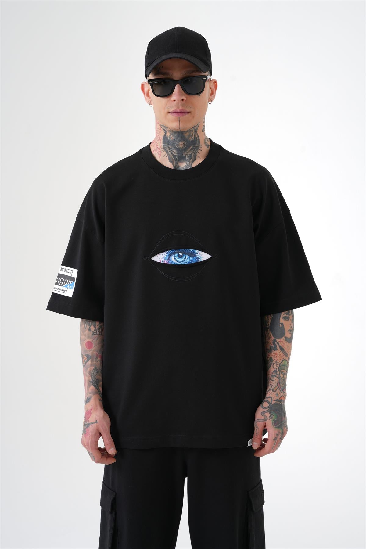 Oversize Born Again Eye Basklılı Tişört Siyah