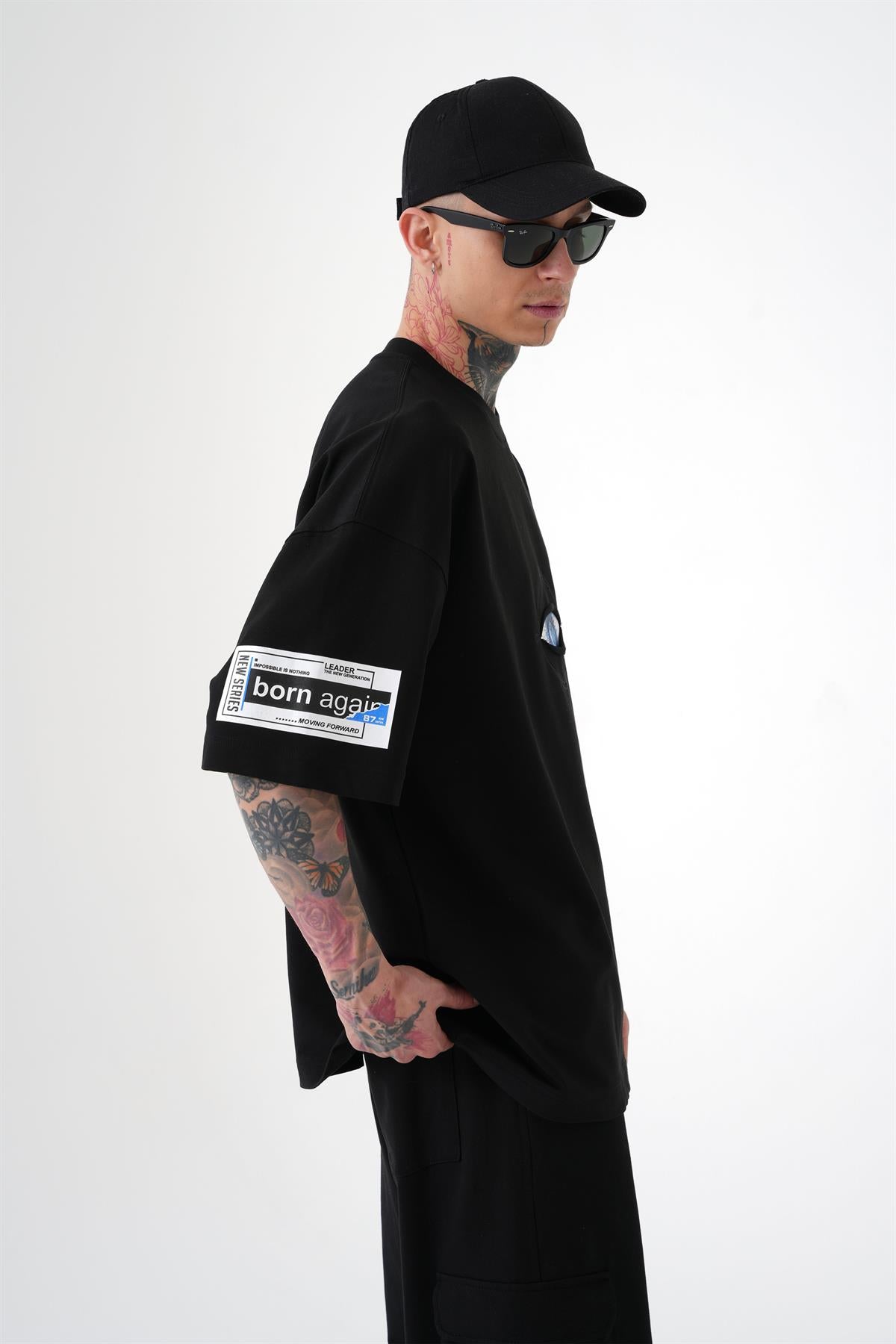 Oversize Born Again Eye Basklılı Tişört Siyah