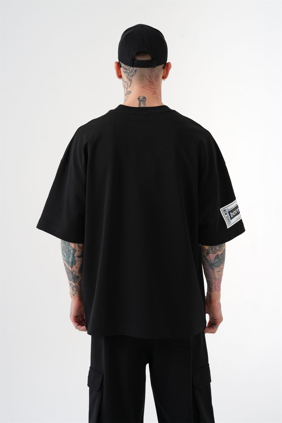 Oversize Born Again Eye Basklılı Tişört Siyah