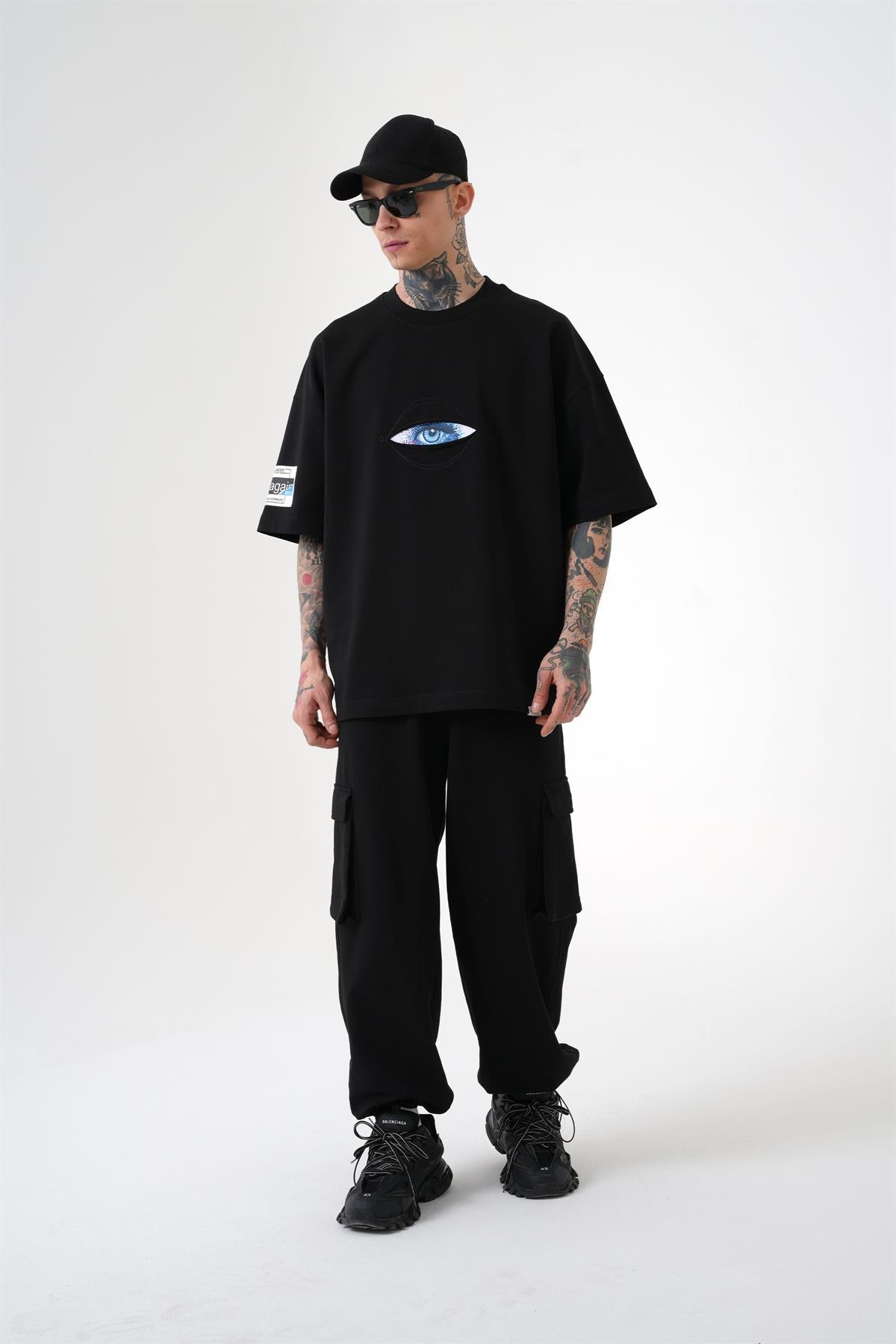Oversize Born Again Eye Basklılı Tişört Siyah