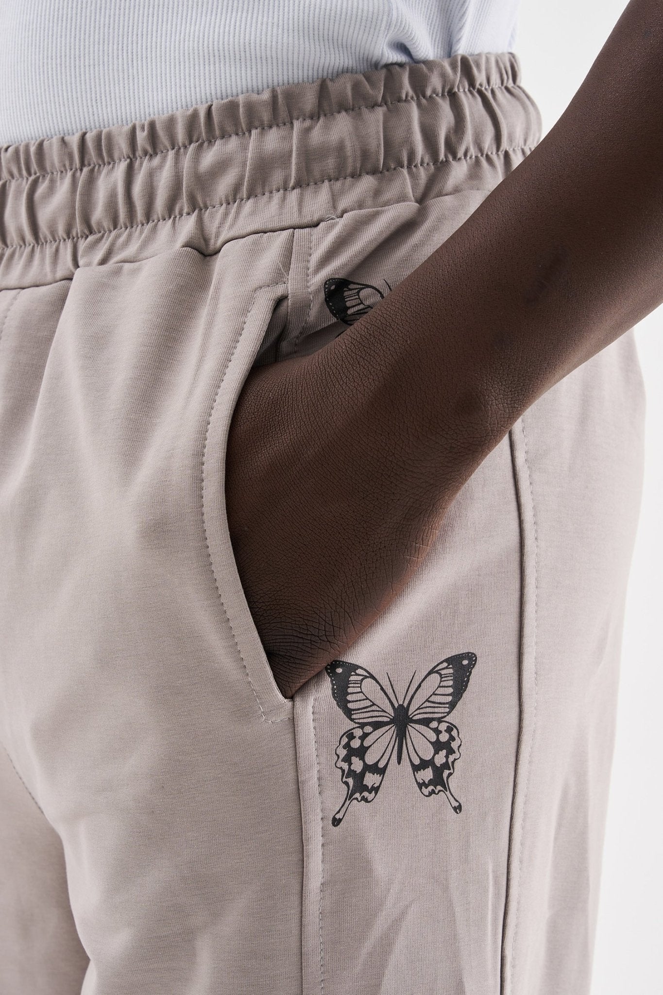 Oversize Butterfly Baskılı Beli Lastikli Organik Pamuklu Eşofman Altı Açık Gri