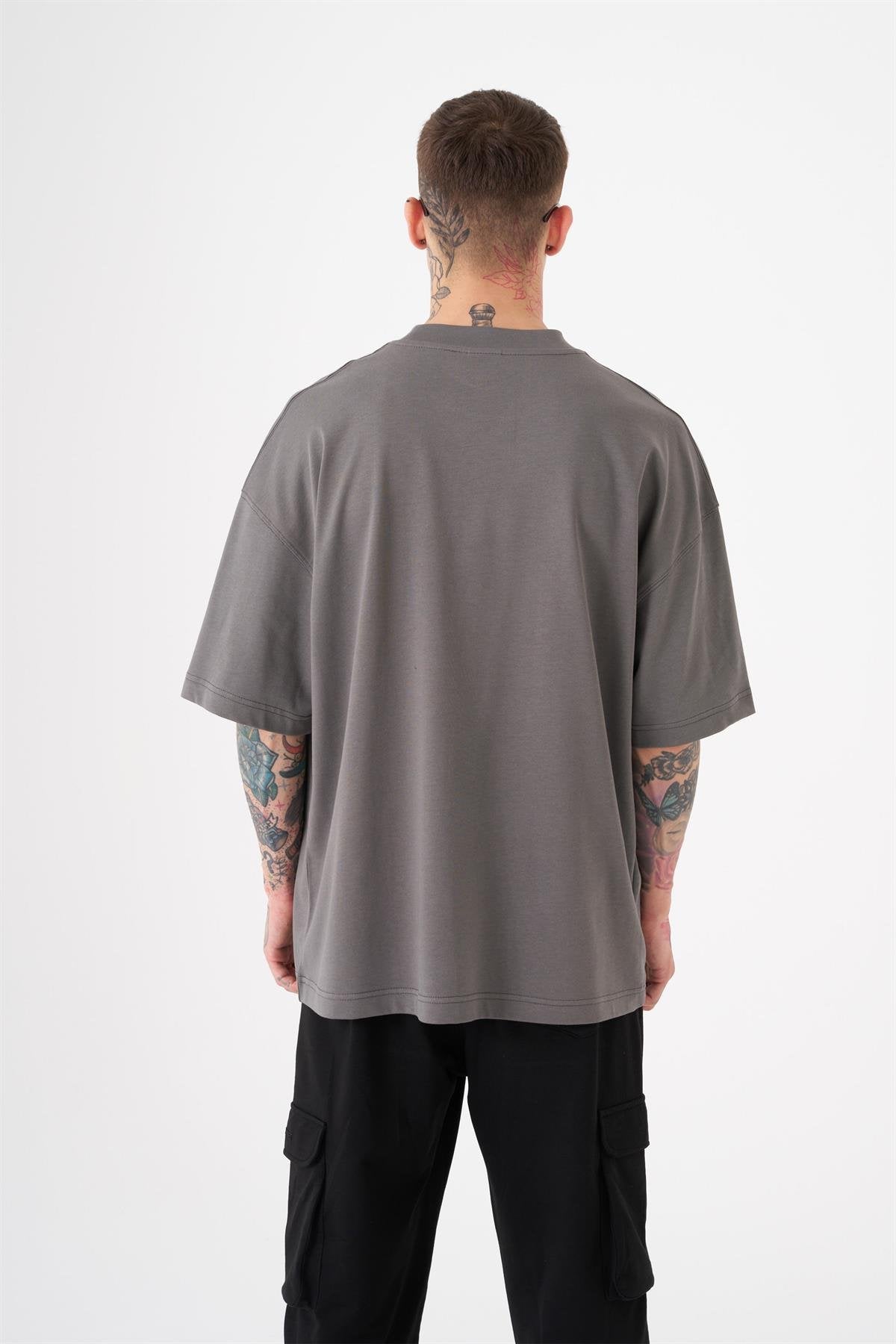 Oversize Free Spirit Baskılı Pamuklu Tişört Duman